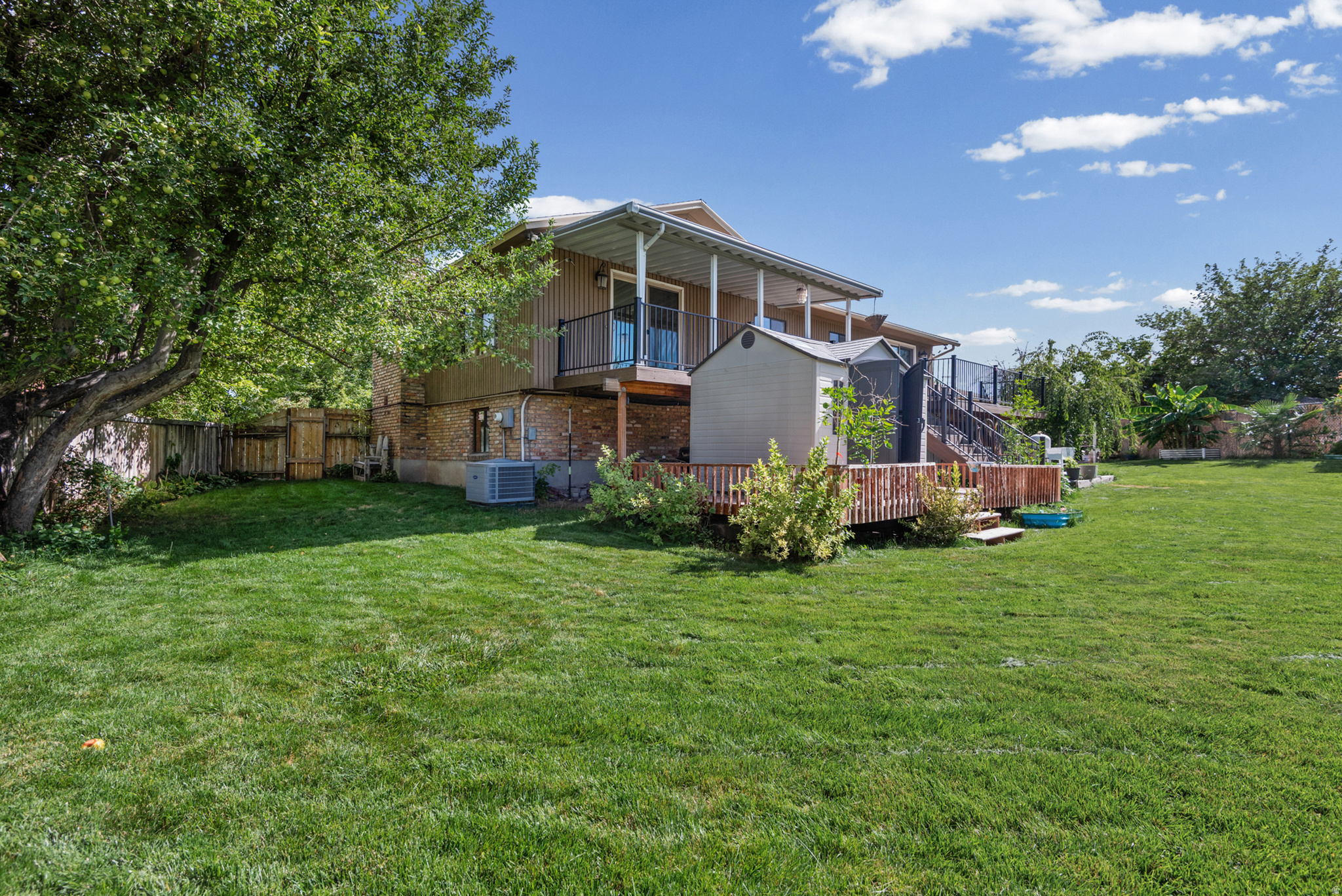 main property photo 21