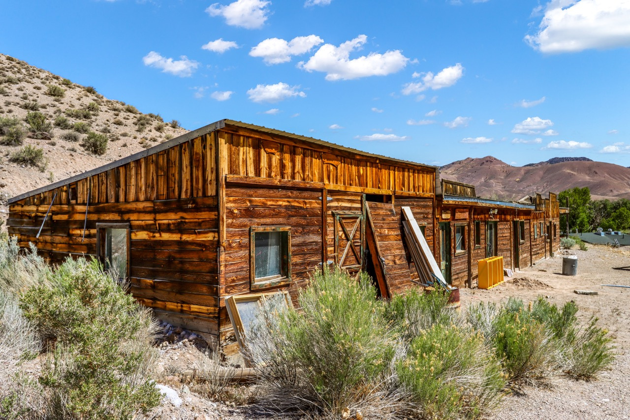 main property photo 47