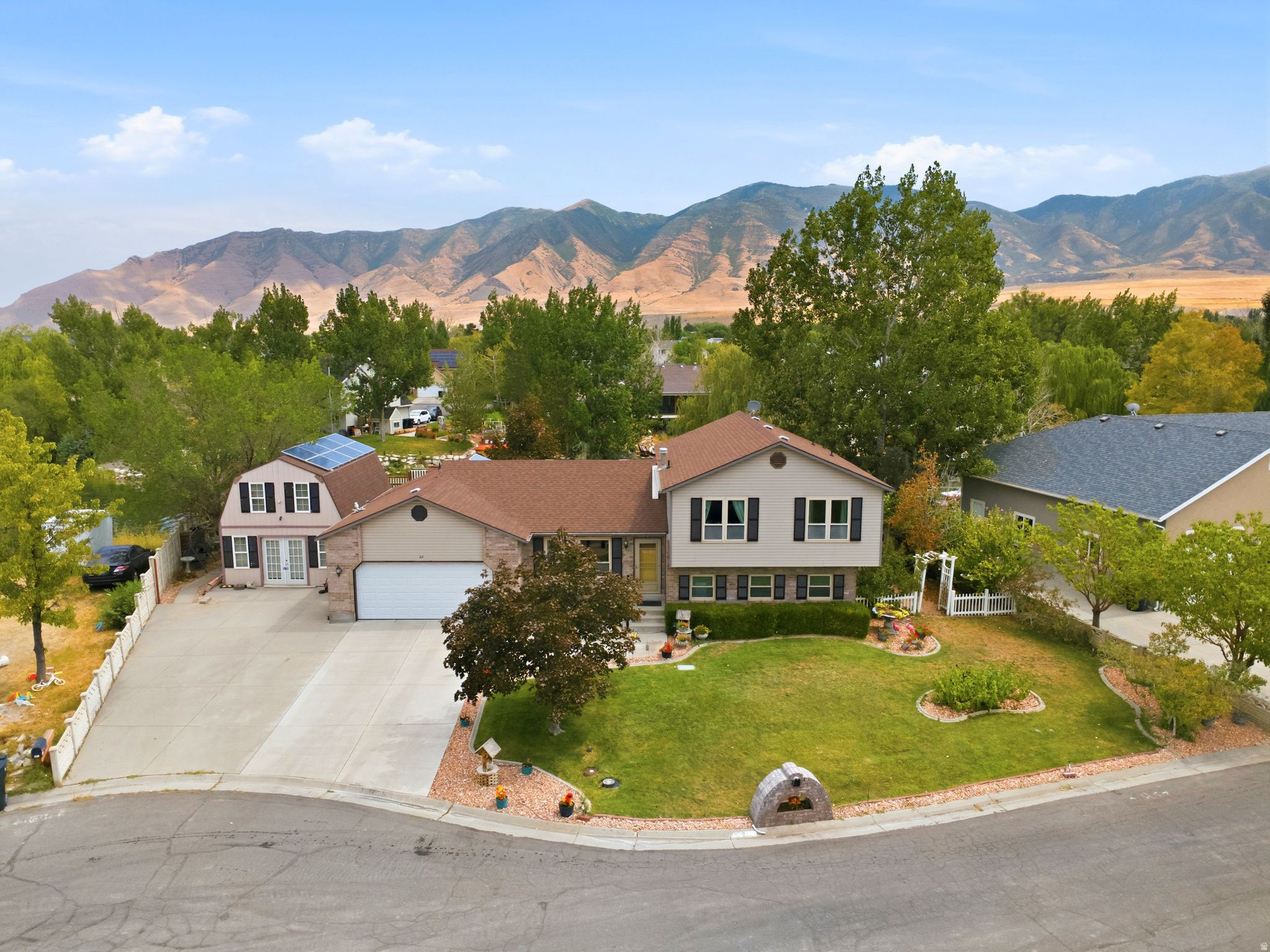 main property photo 67
