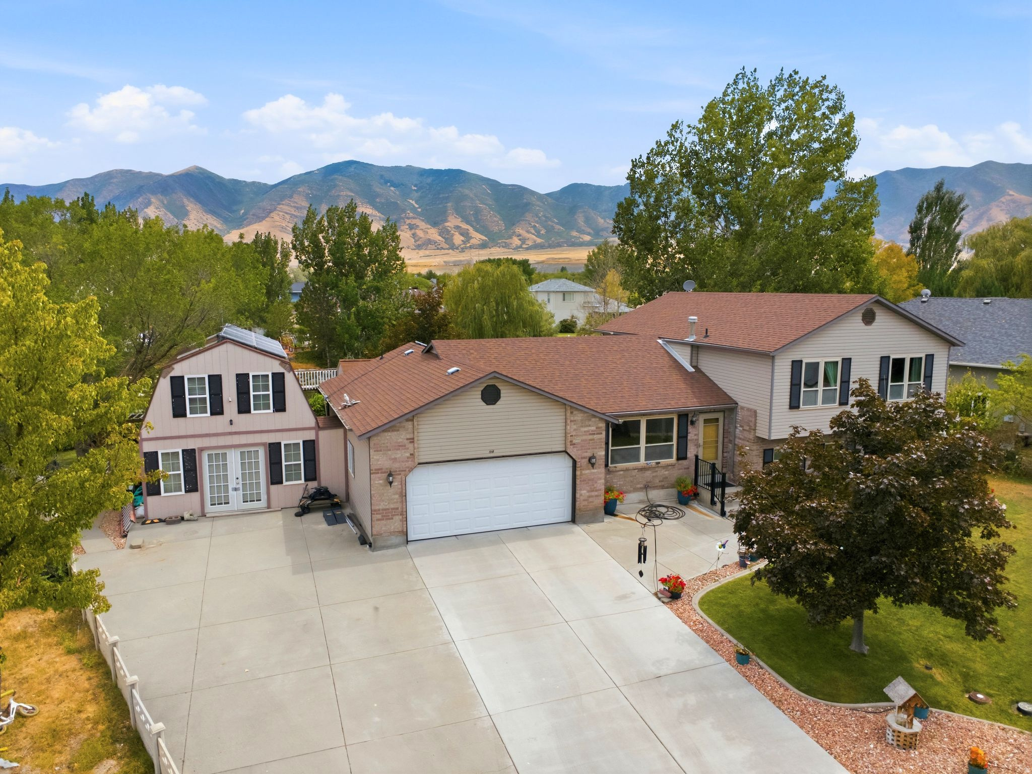 main property photo 71