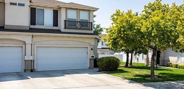 image of property with 3 Bed | 3 Bath | 1,473 Sqft