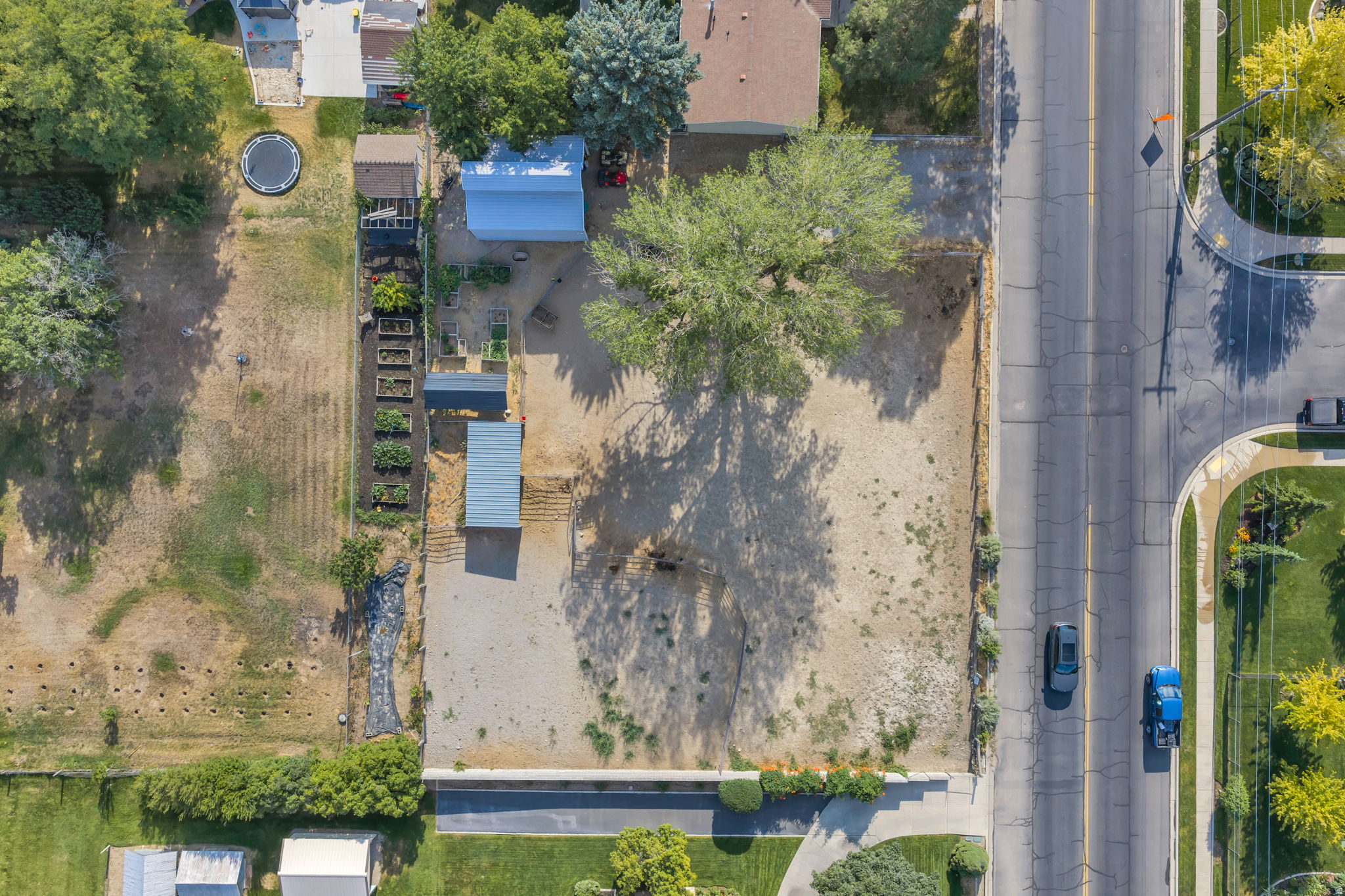 main property photo 42