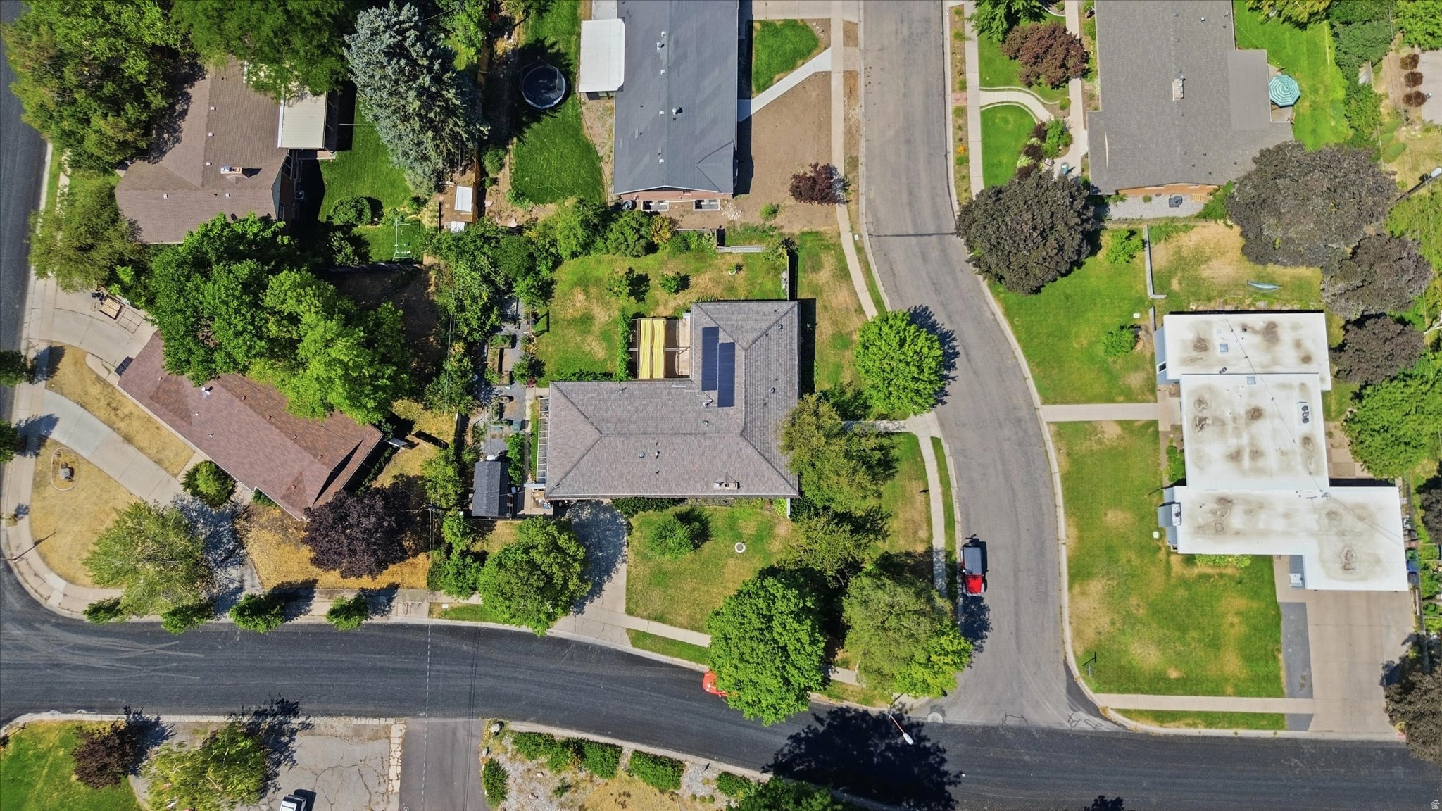 main property photo 61