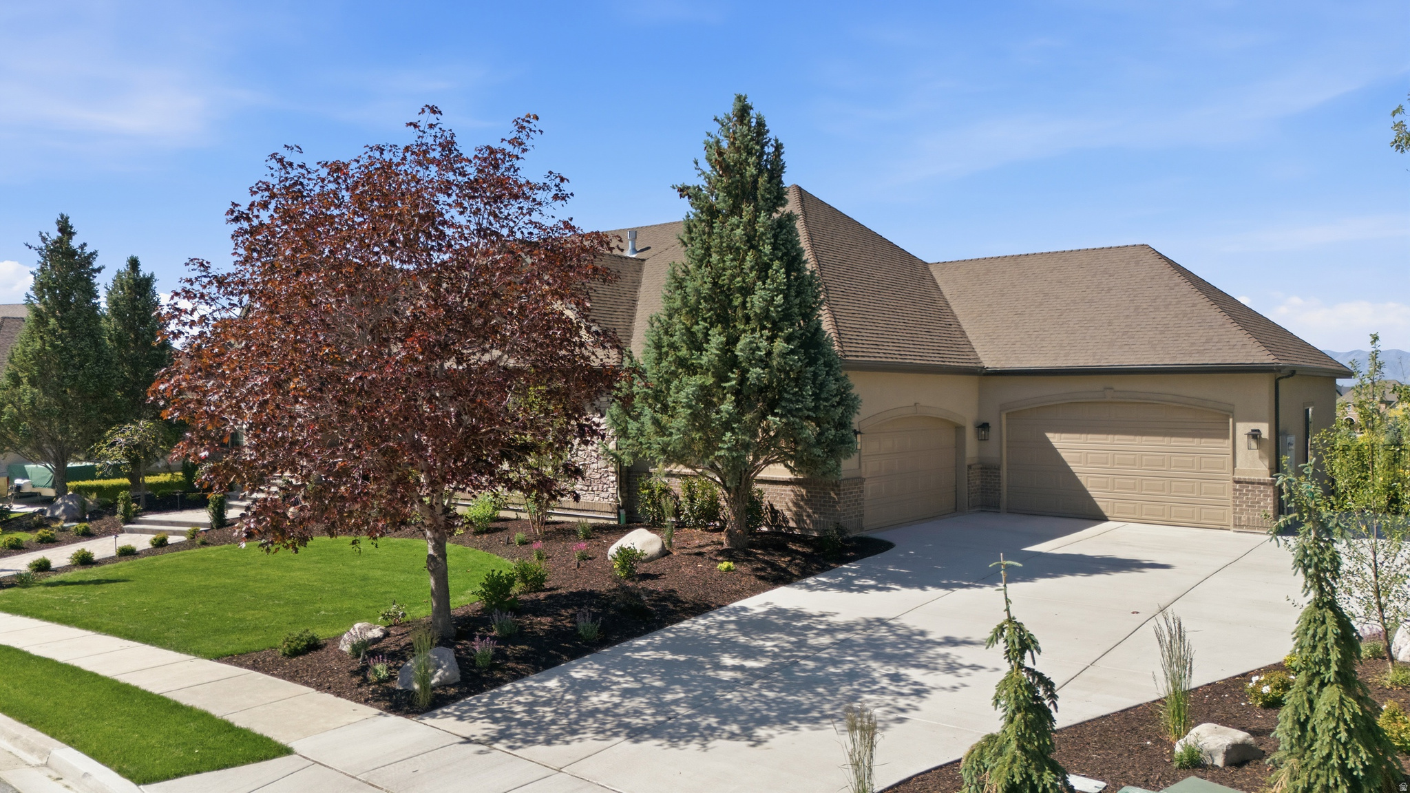 main property photo 109