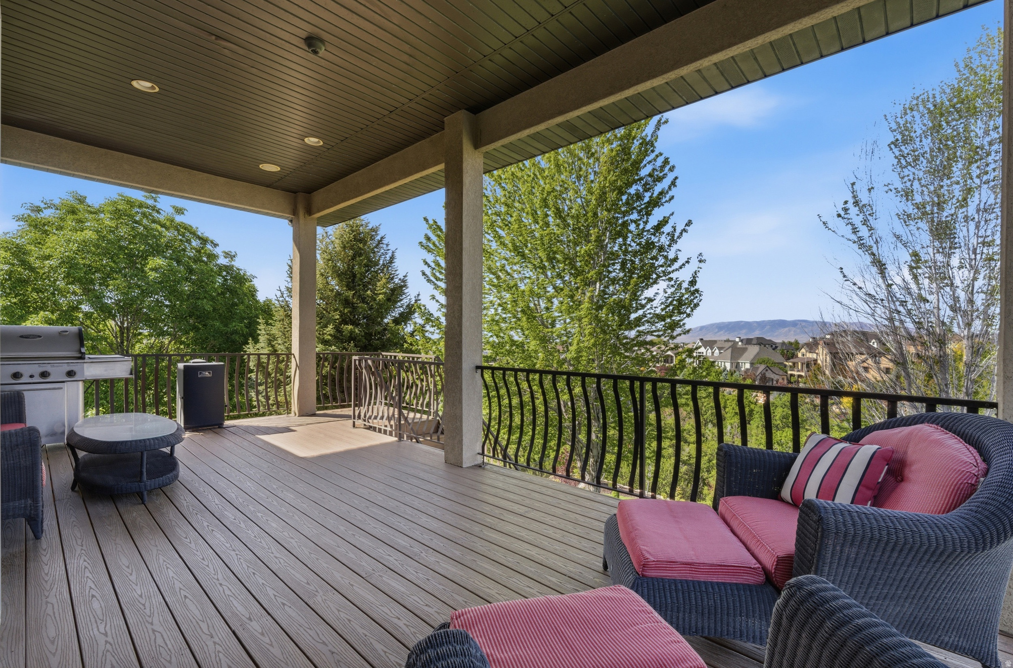 main property photo 110