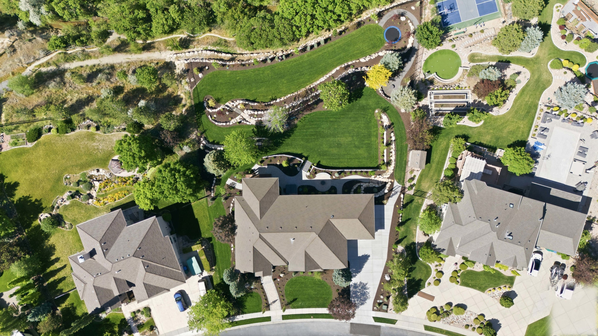 main property photo 85