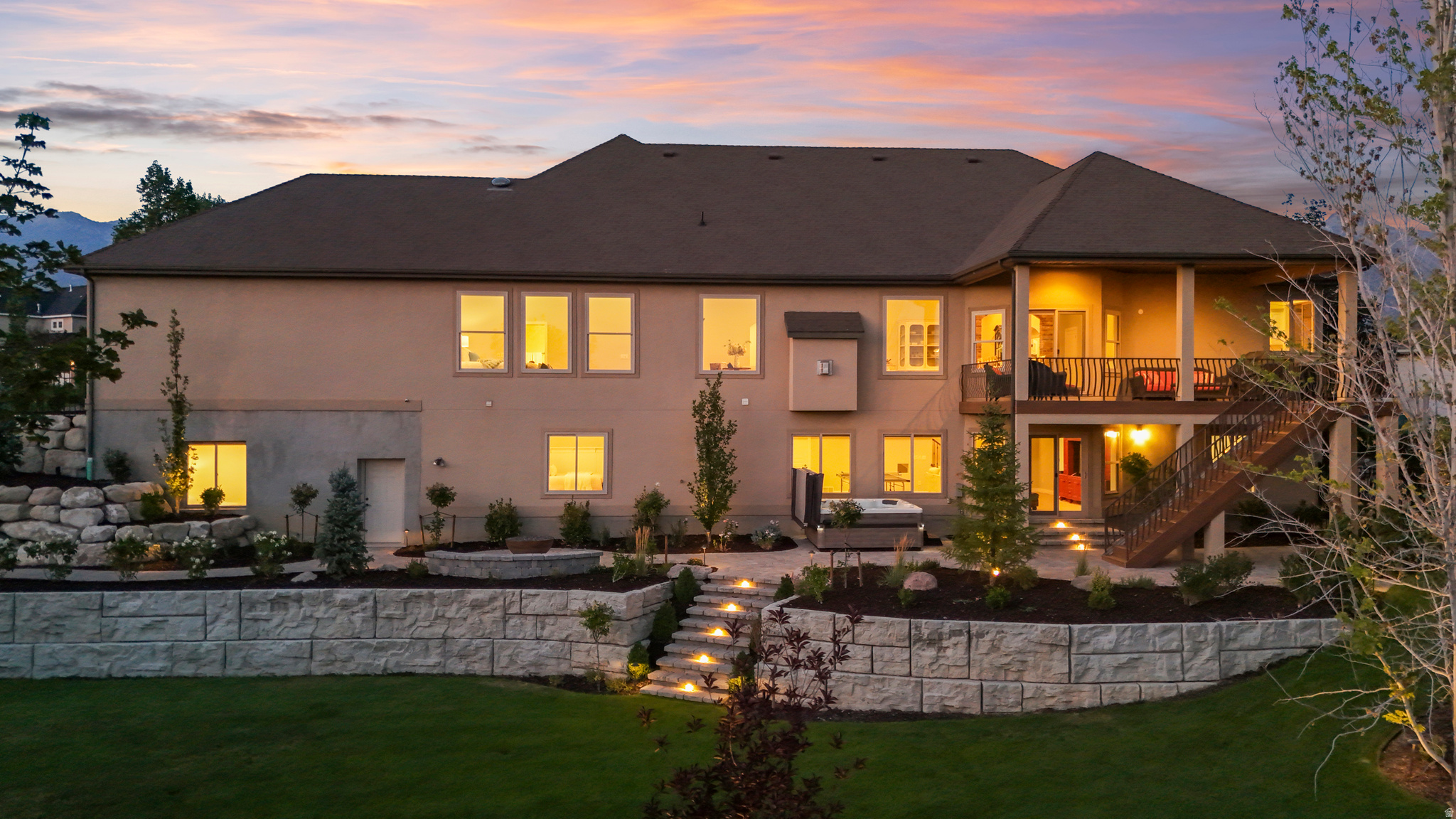 main property photo 94