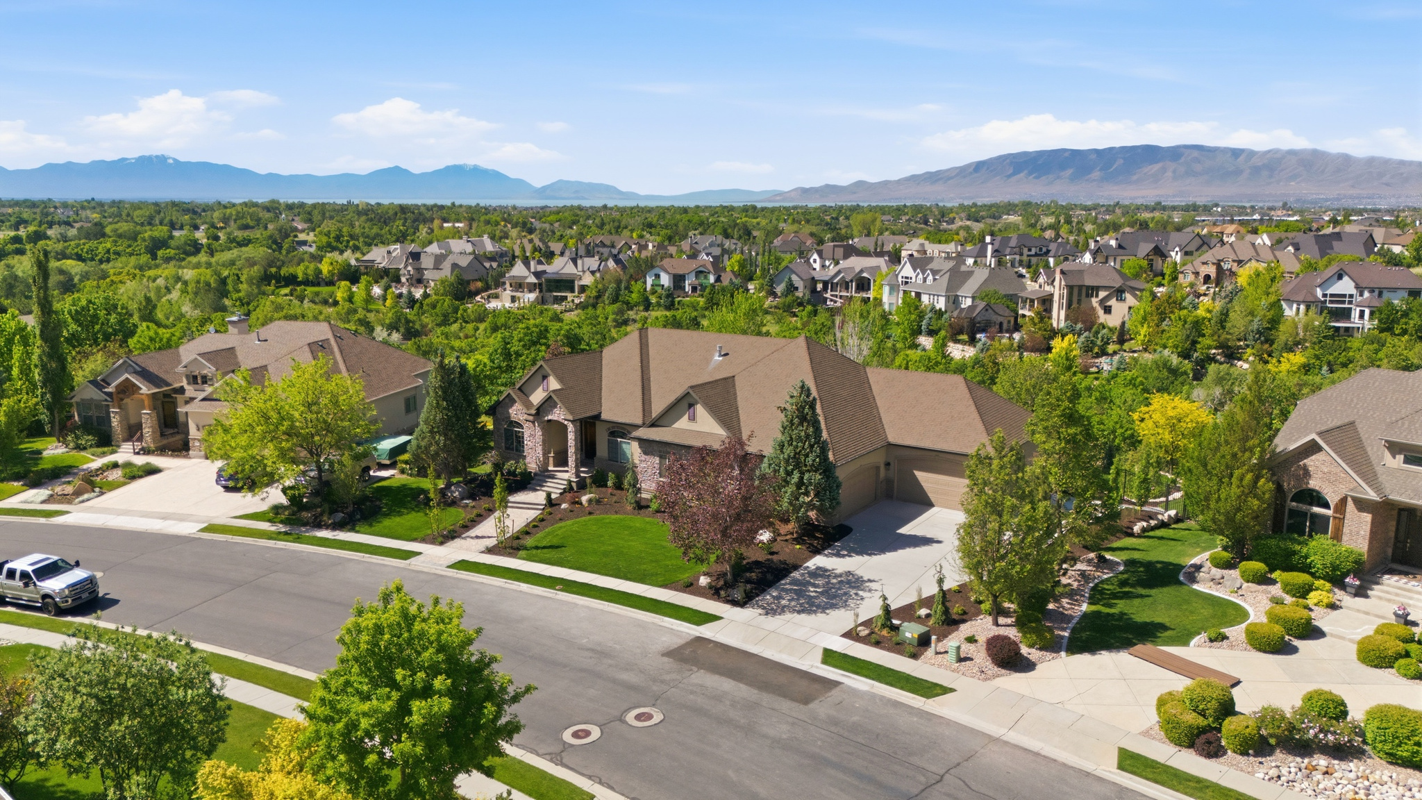 main property photo 99