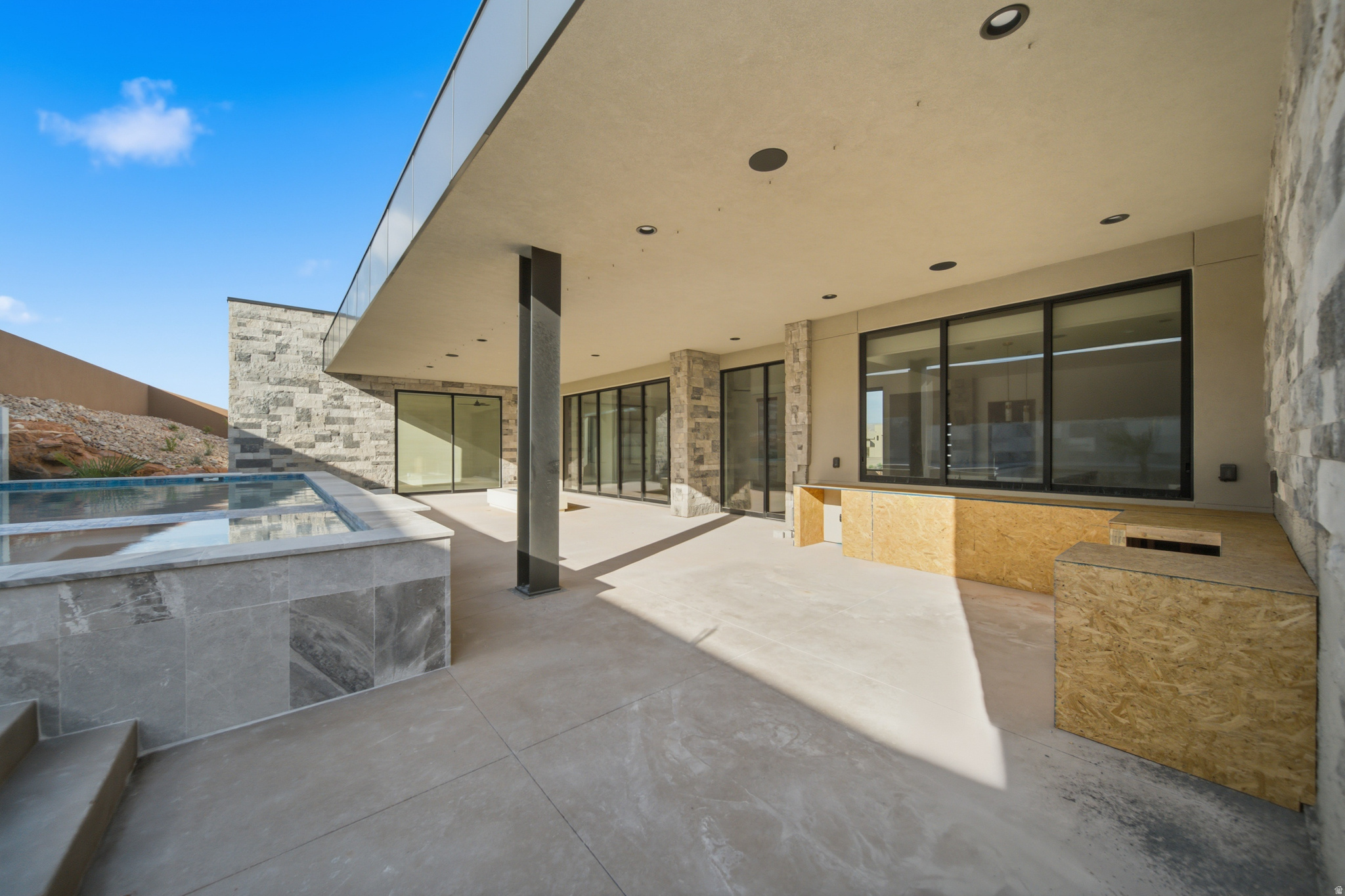 main property photo 65