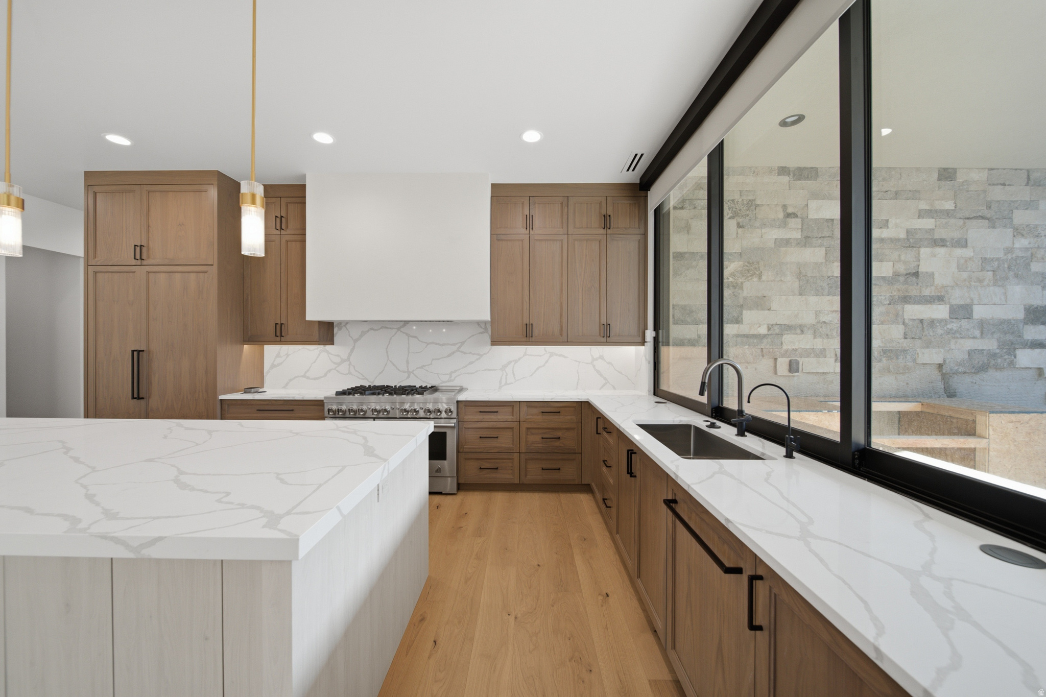 main property photo 86