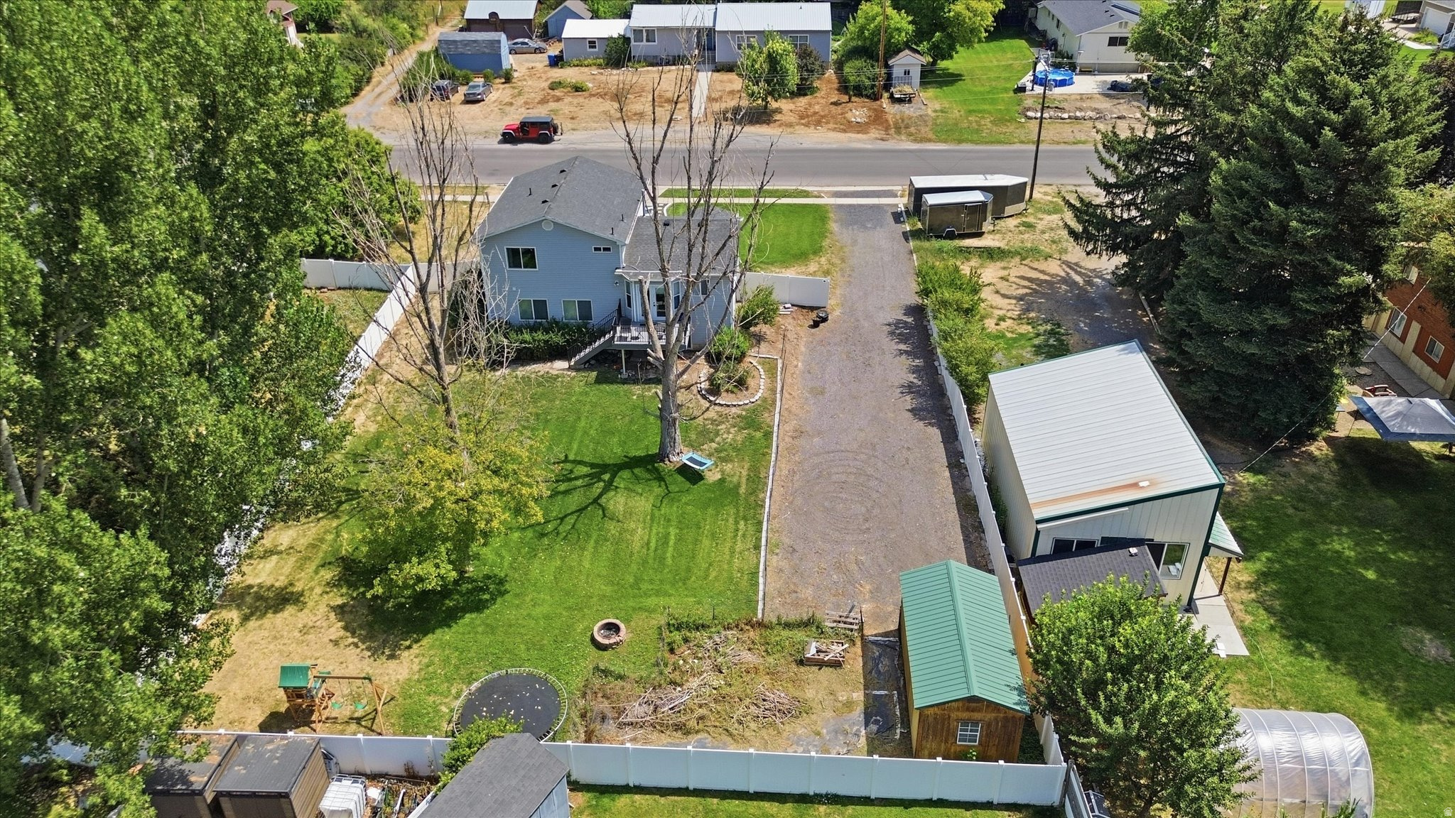 main property photo 21