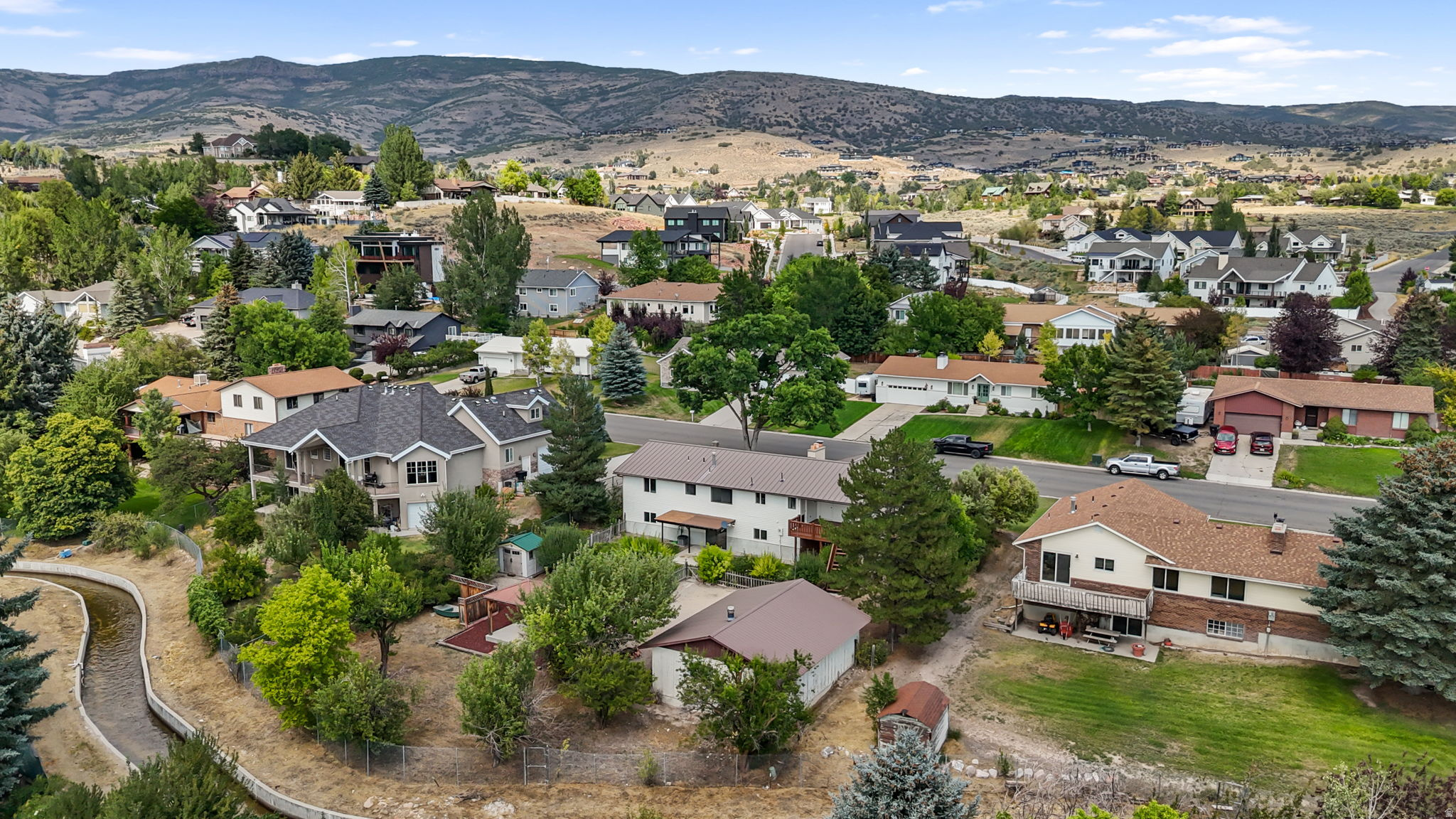main property photo 42