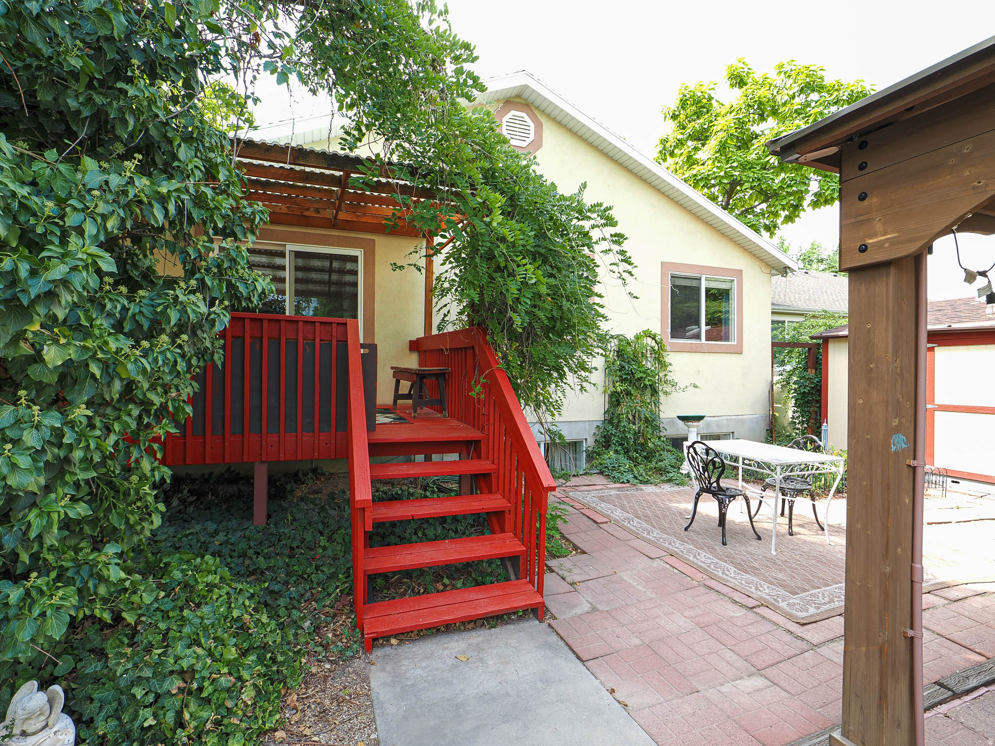 main property photo 59