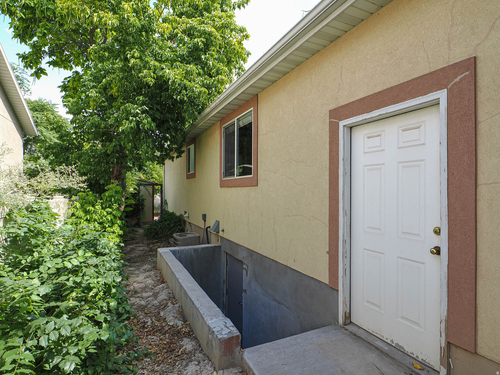 main property photo 65