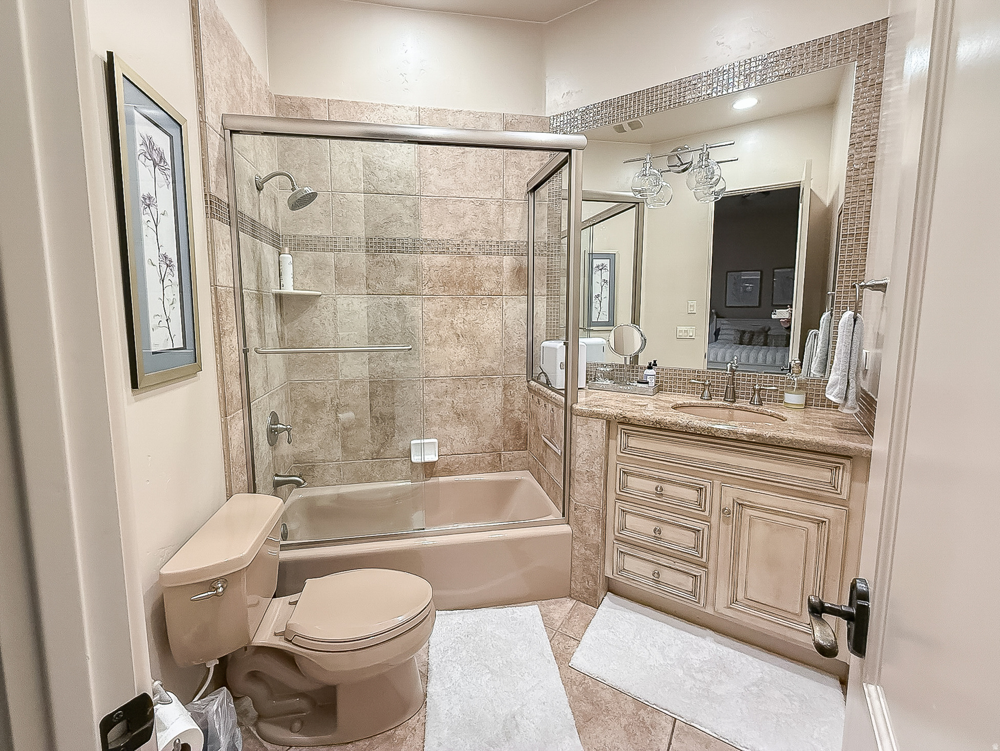 main property photo 79