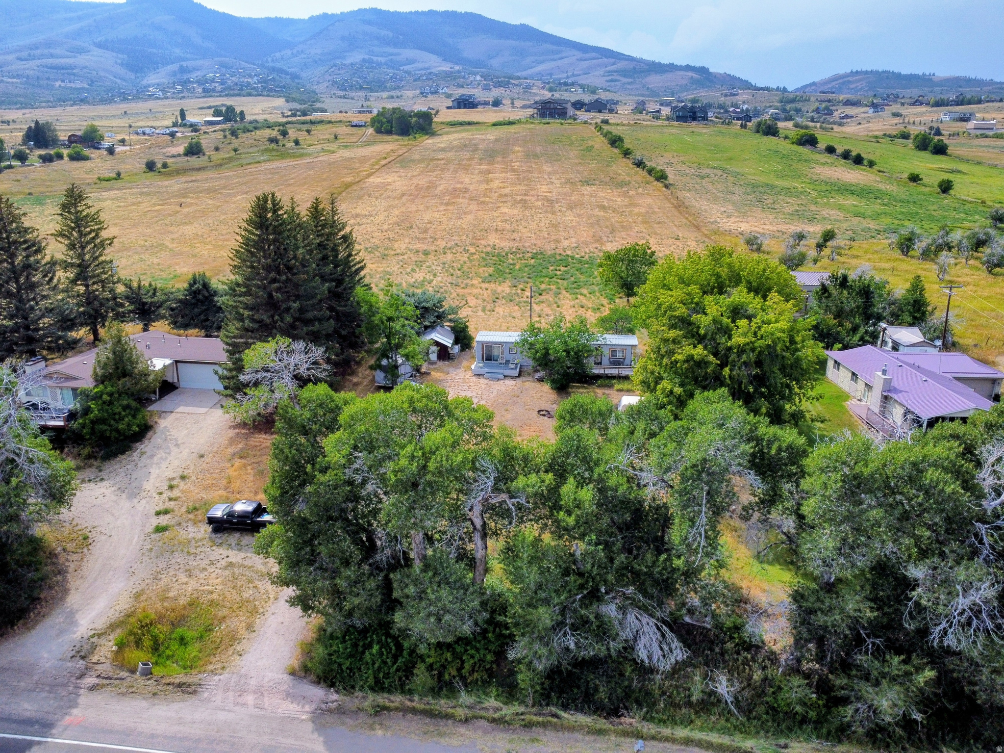main property photo 24