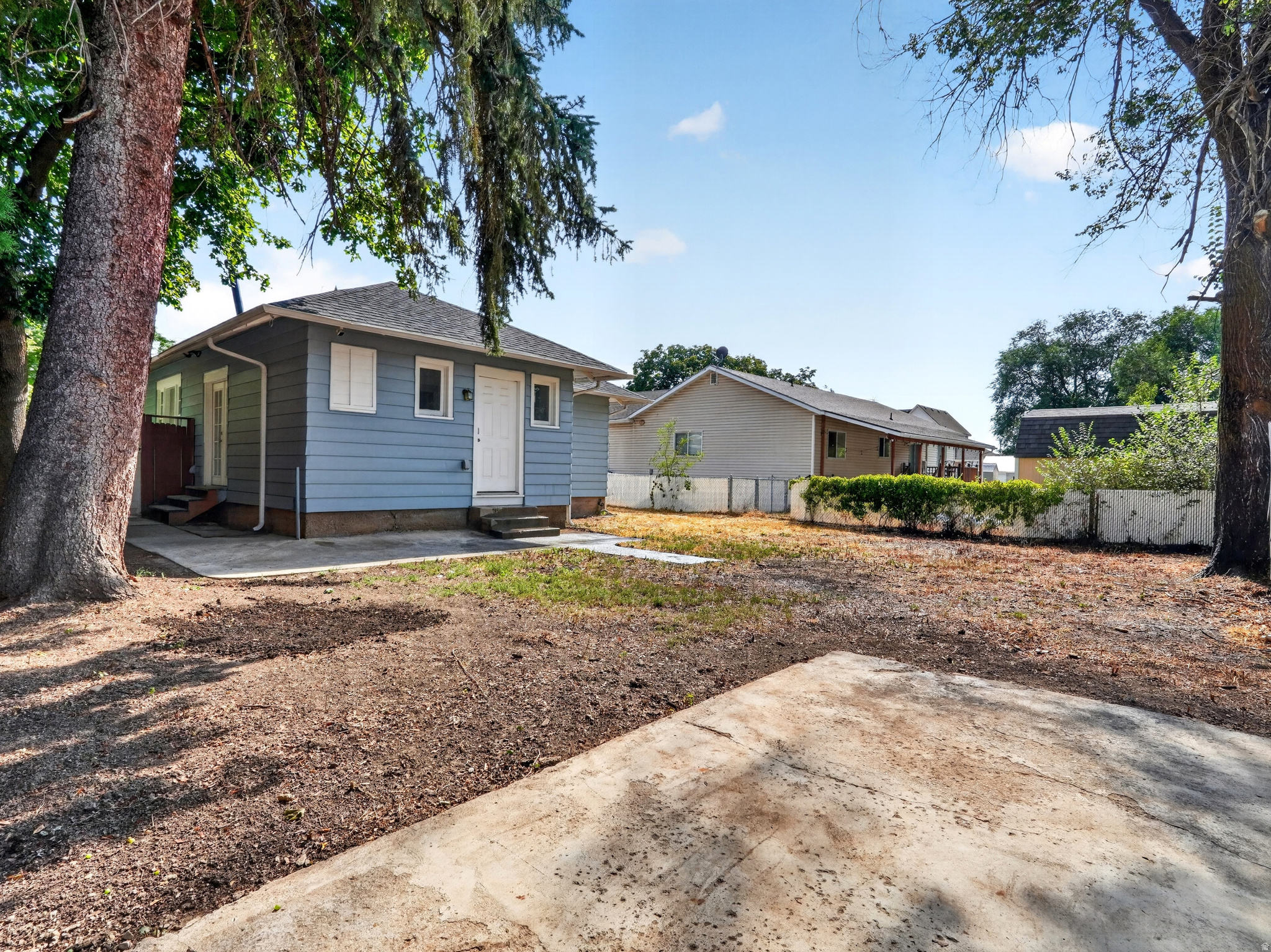 main property photo 29
