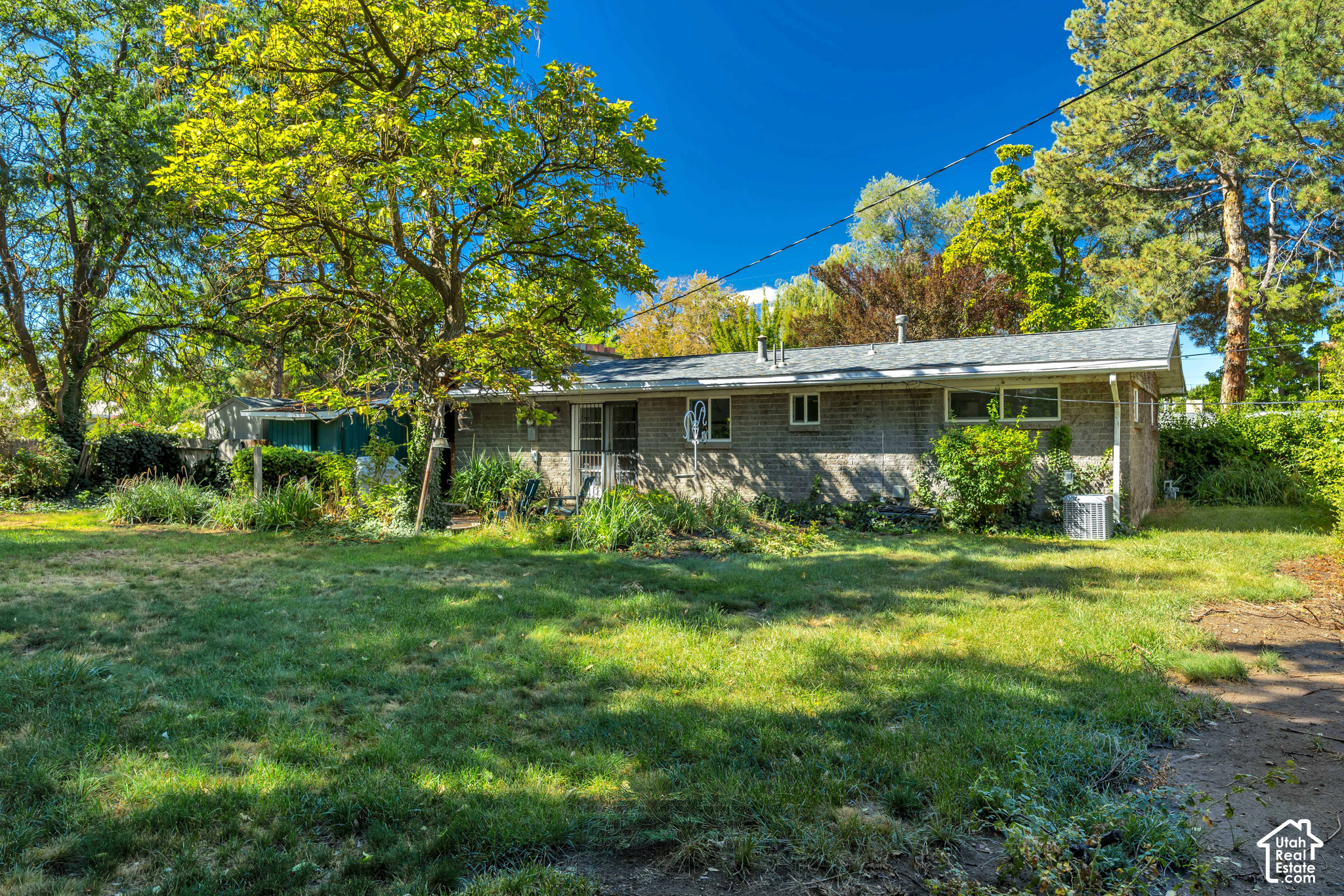main property photo 26
