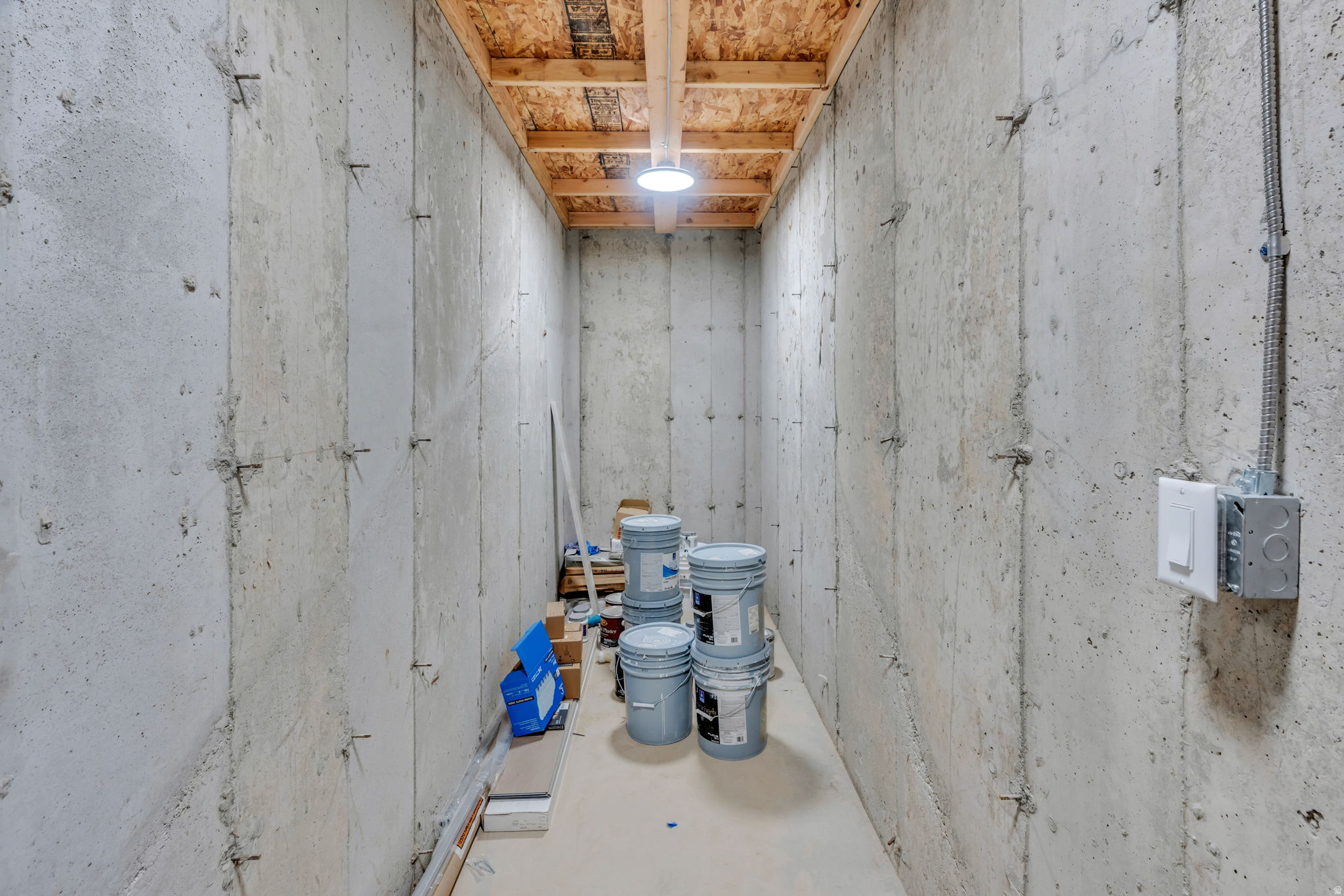 main property photo 60
