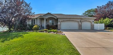 image of property with 4 Bed | 3 Bath | 3,597 Sqft
