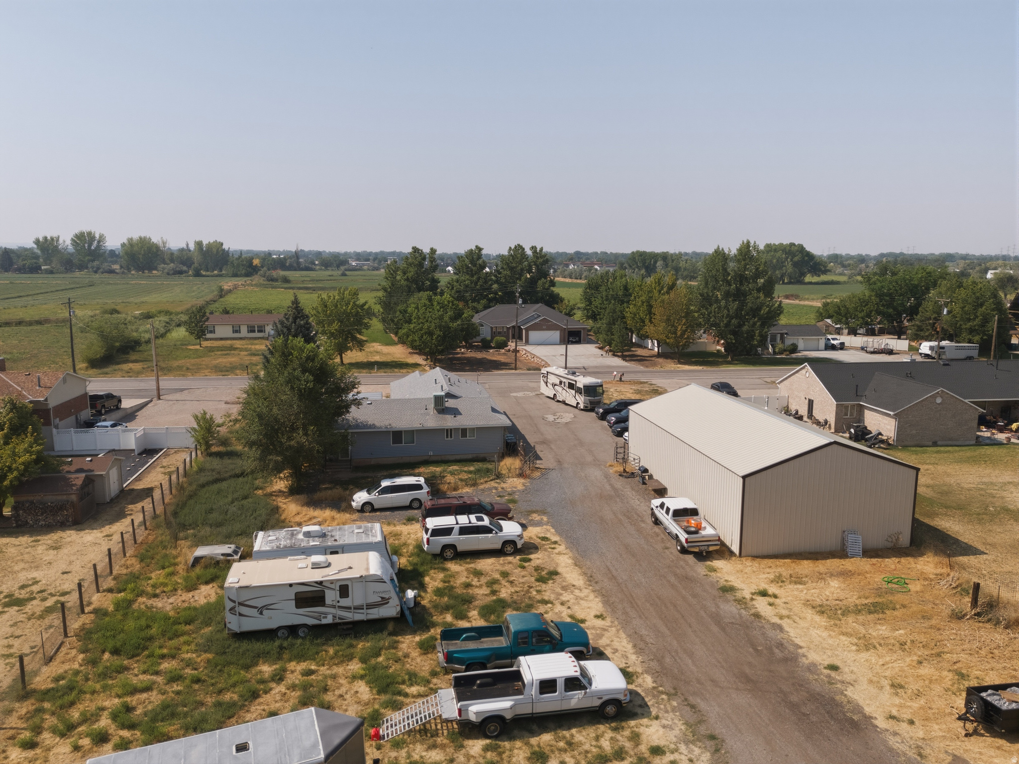 main property photo 11