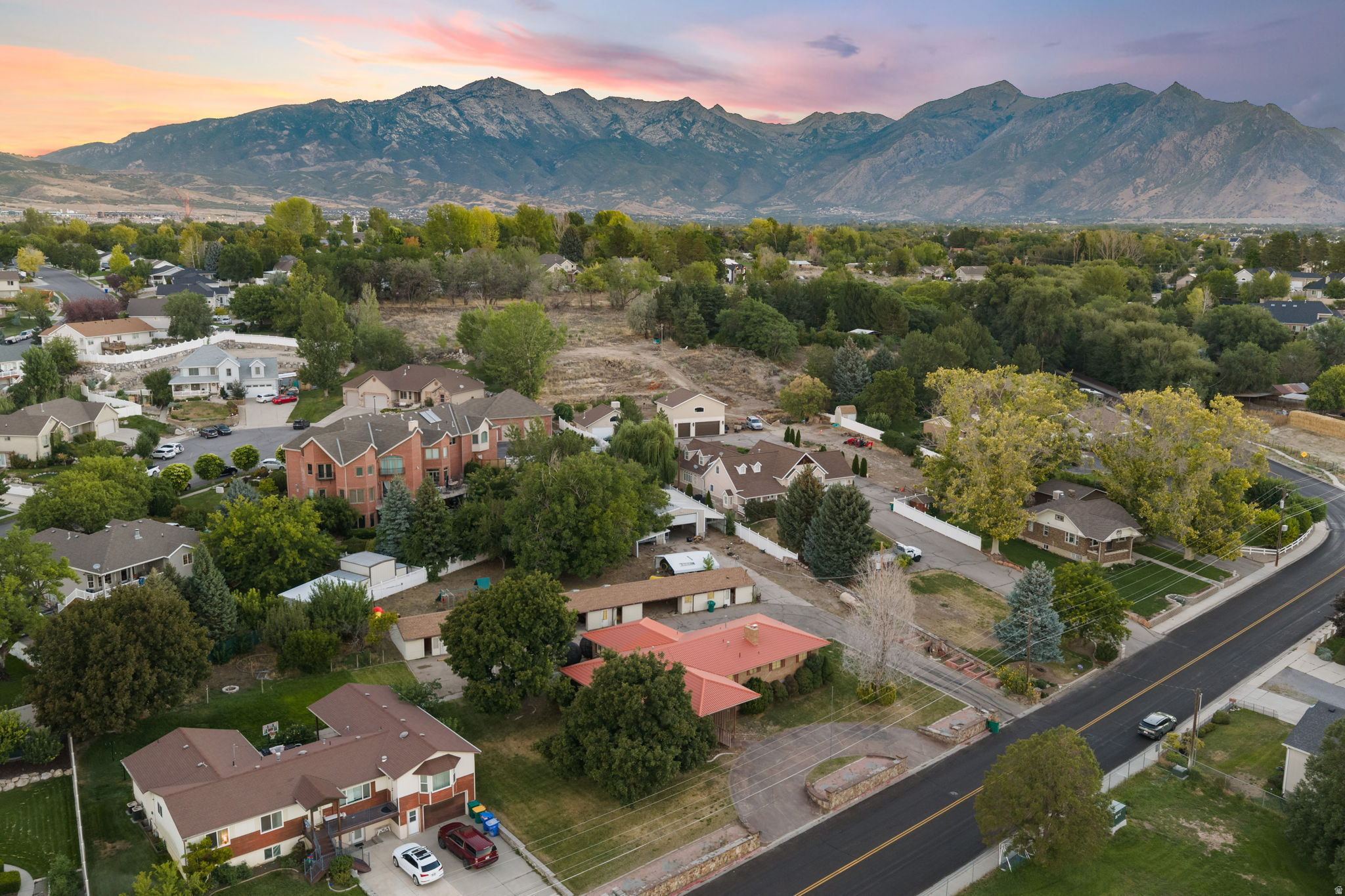 main property photo 19