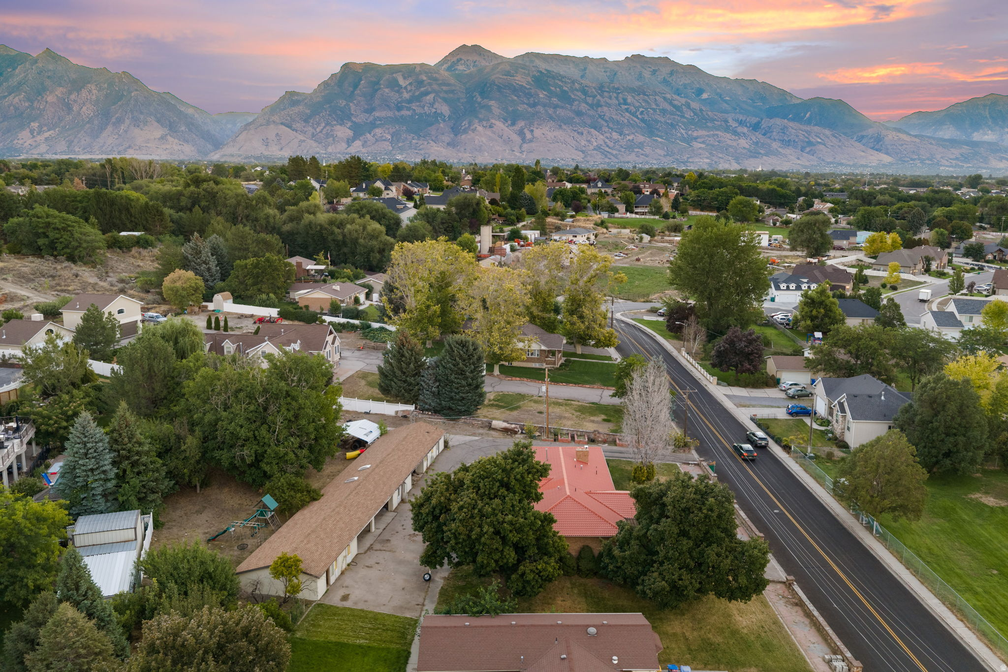 main property photo 20