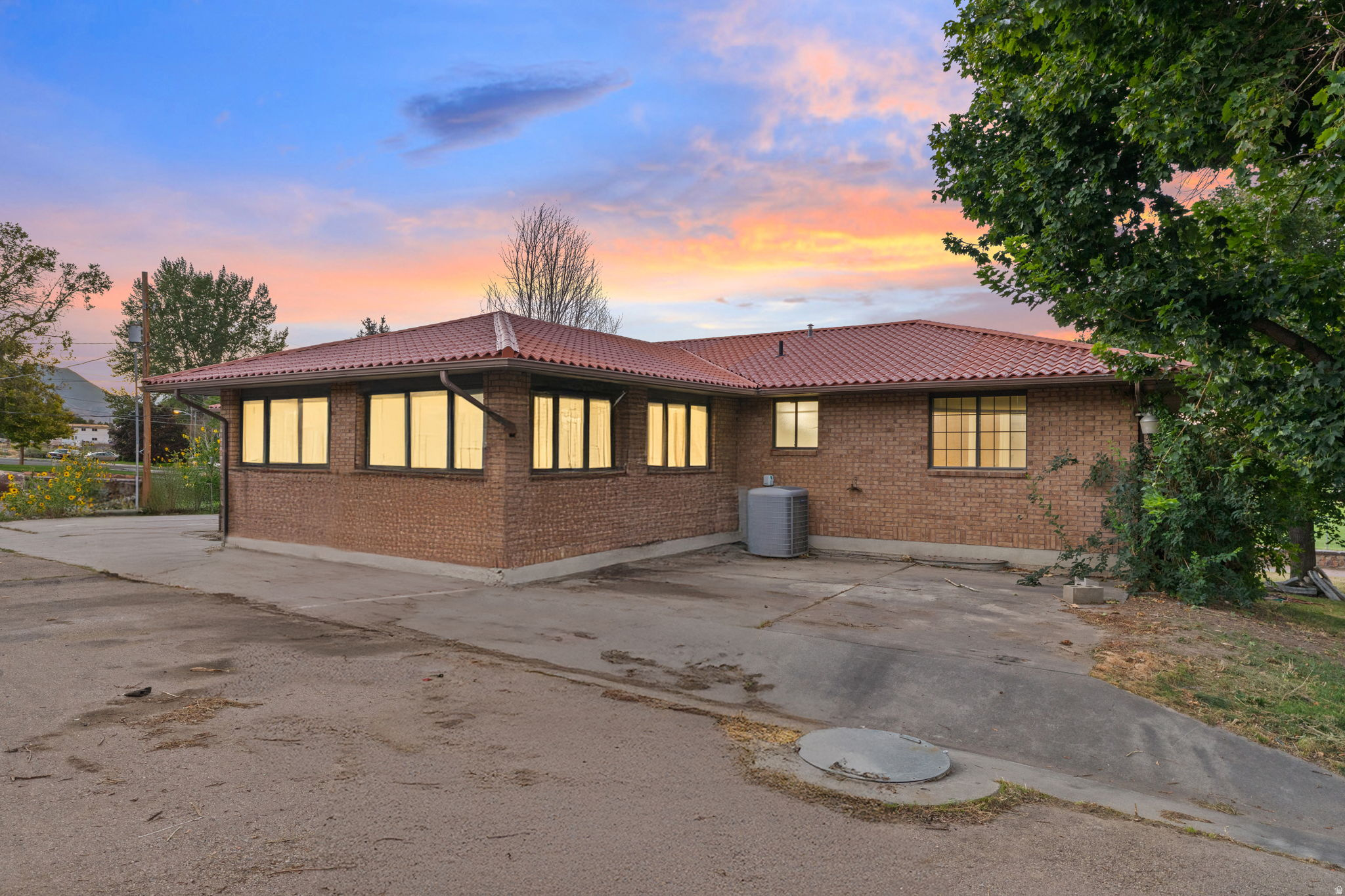 main property photo 42