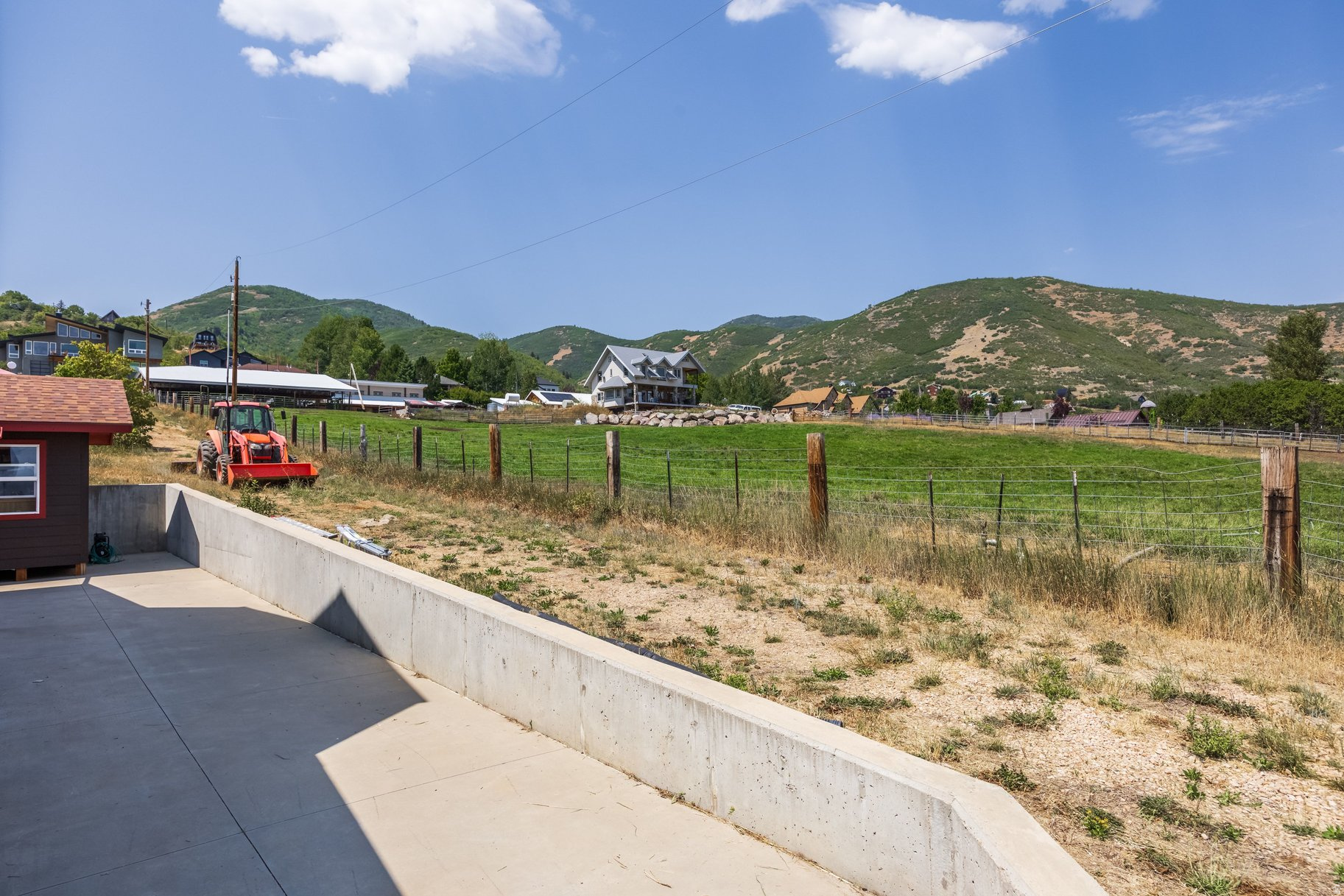 main property photo 51