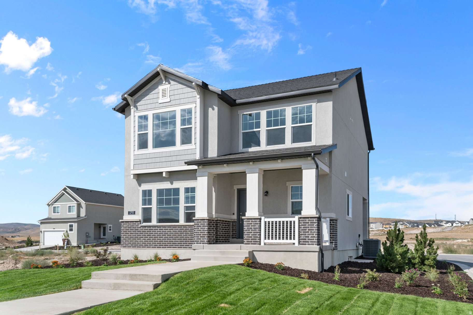 main property photo 14