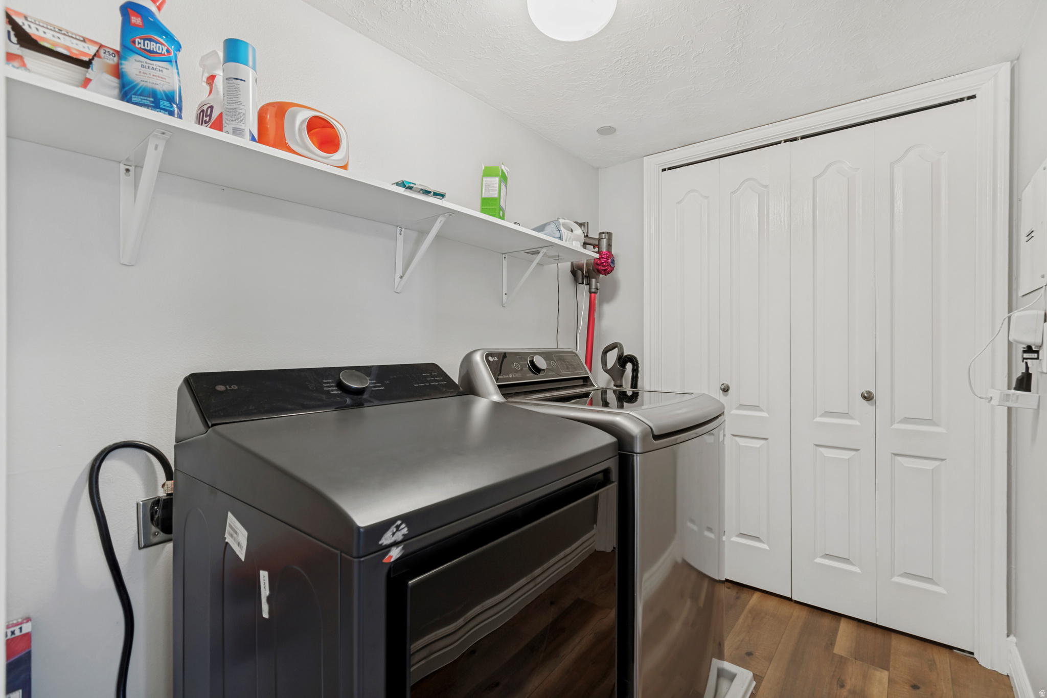 main property photo 18