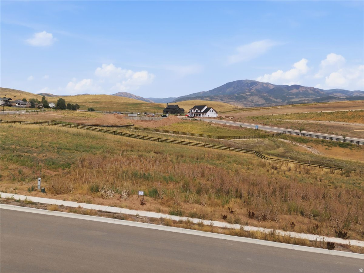 main property photo 16