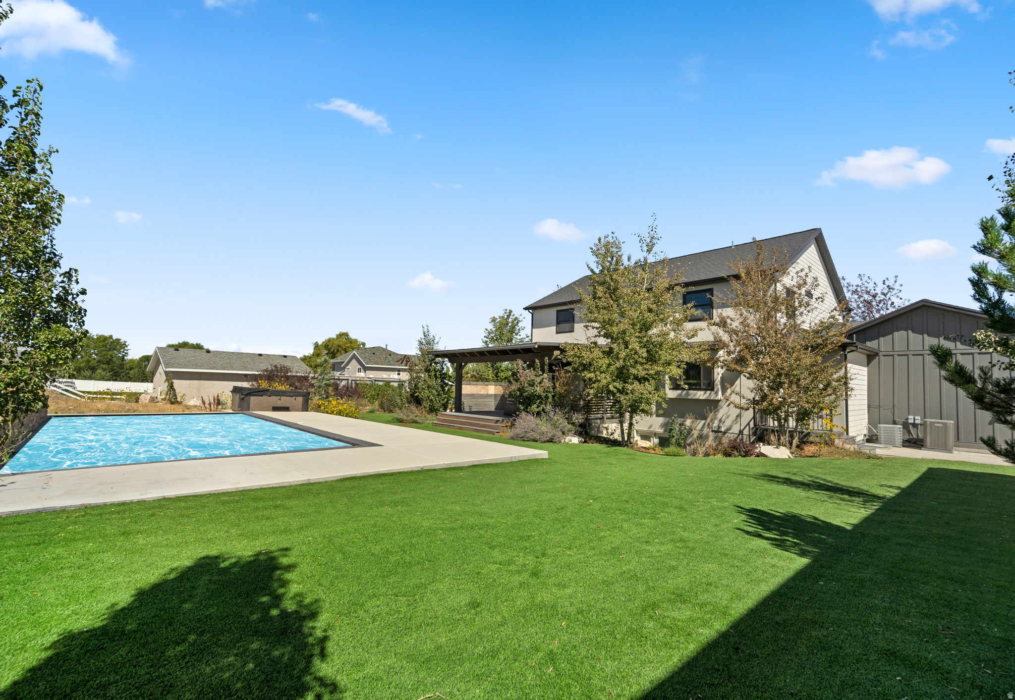 main property photo 73