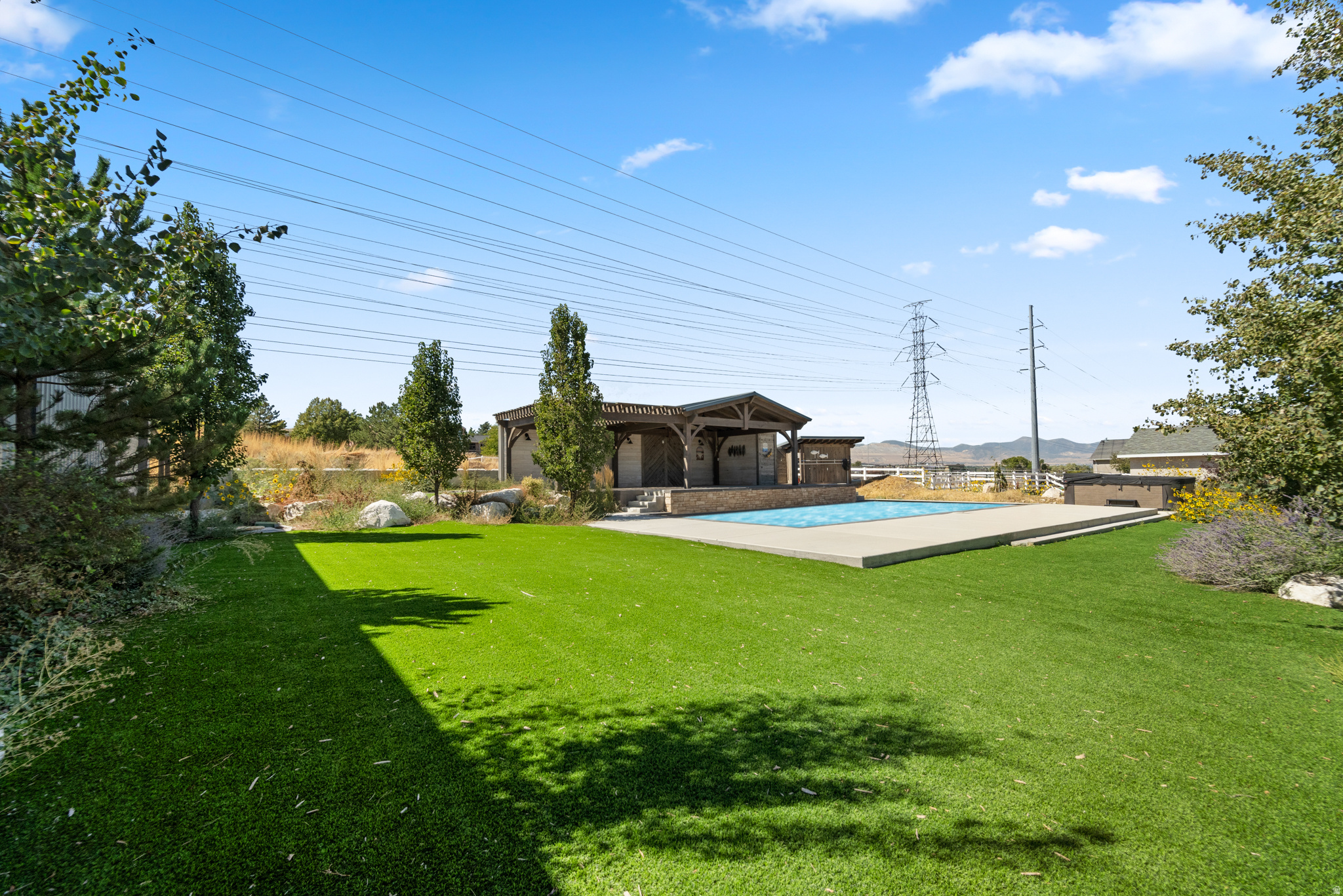 main property photo 82