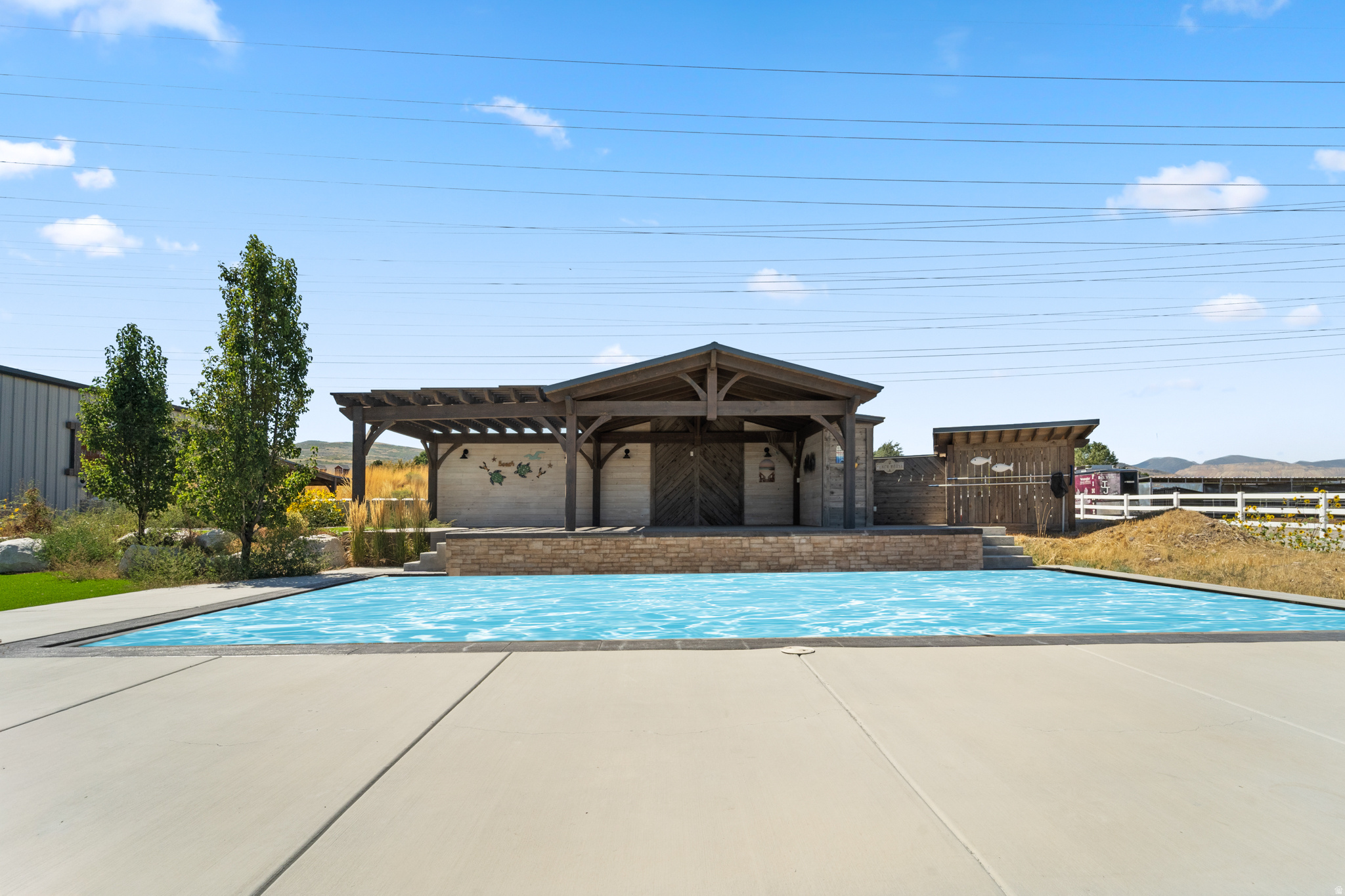 main property photo 84