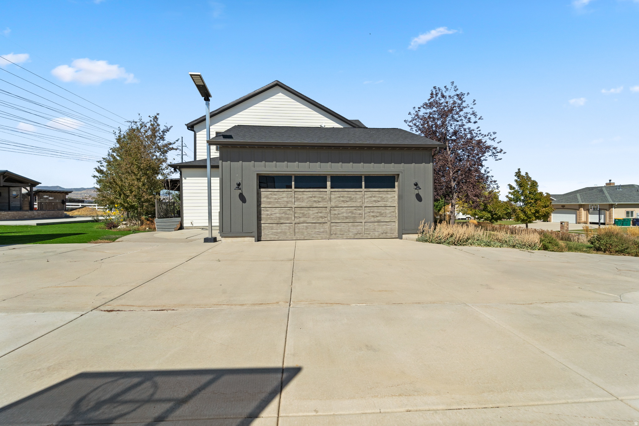 main property photo 92