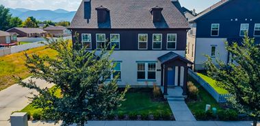 image of property with 2 Bed | 3 Bath | 1,152 Sqft