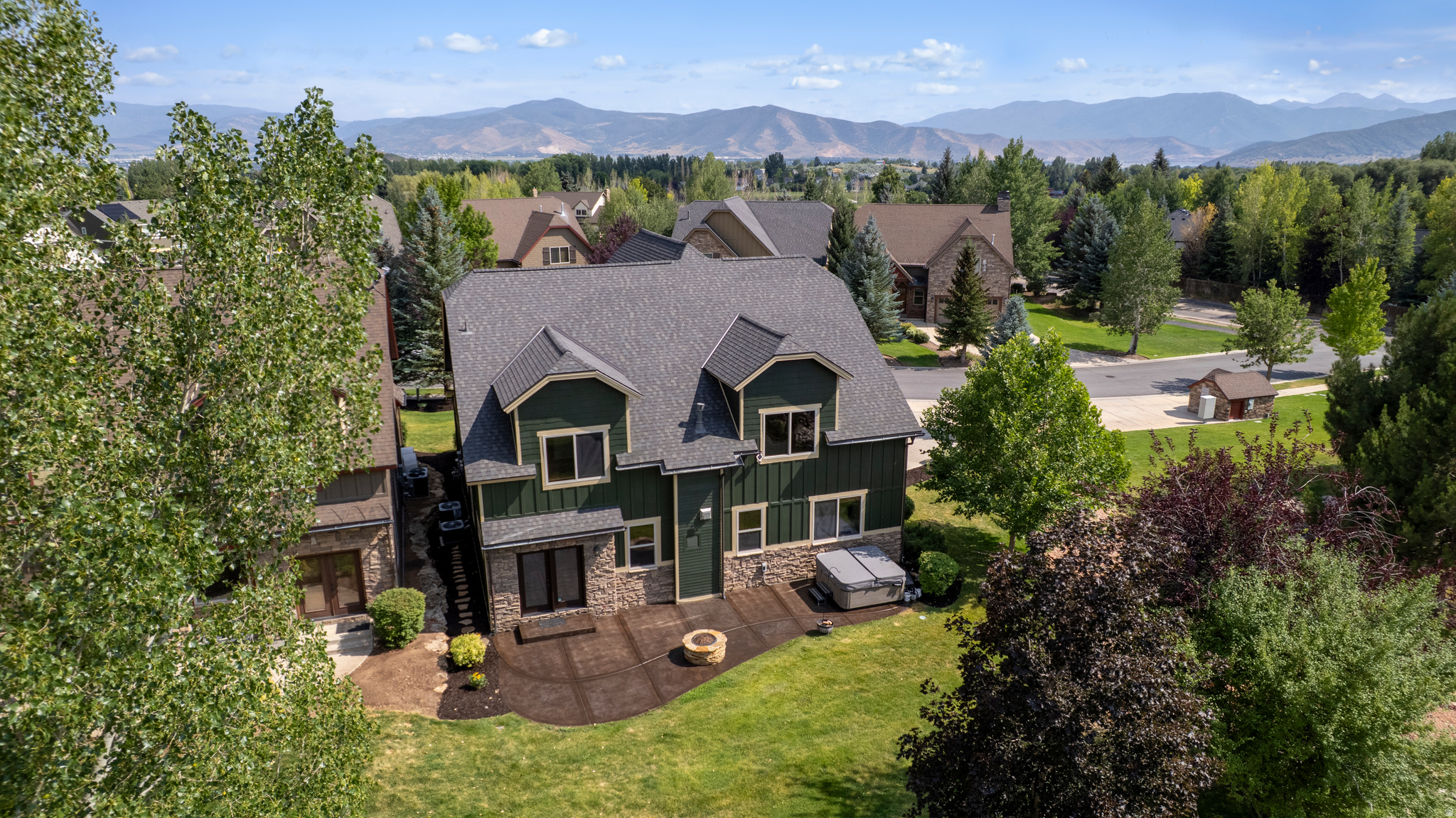 main property photo 15