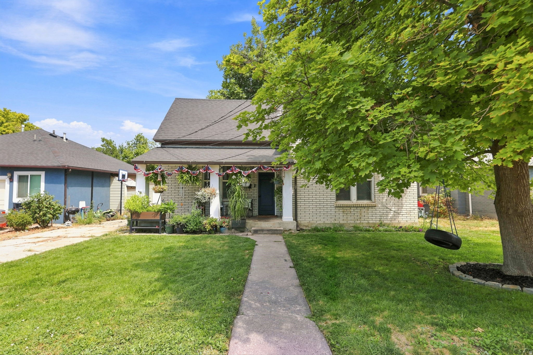 main property photo 8