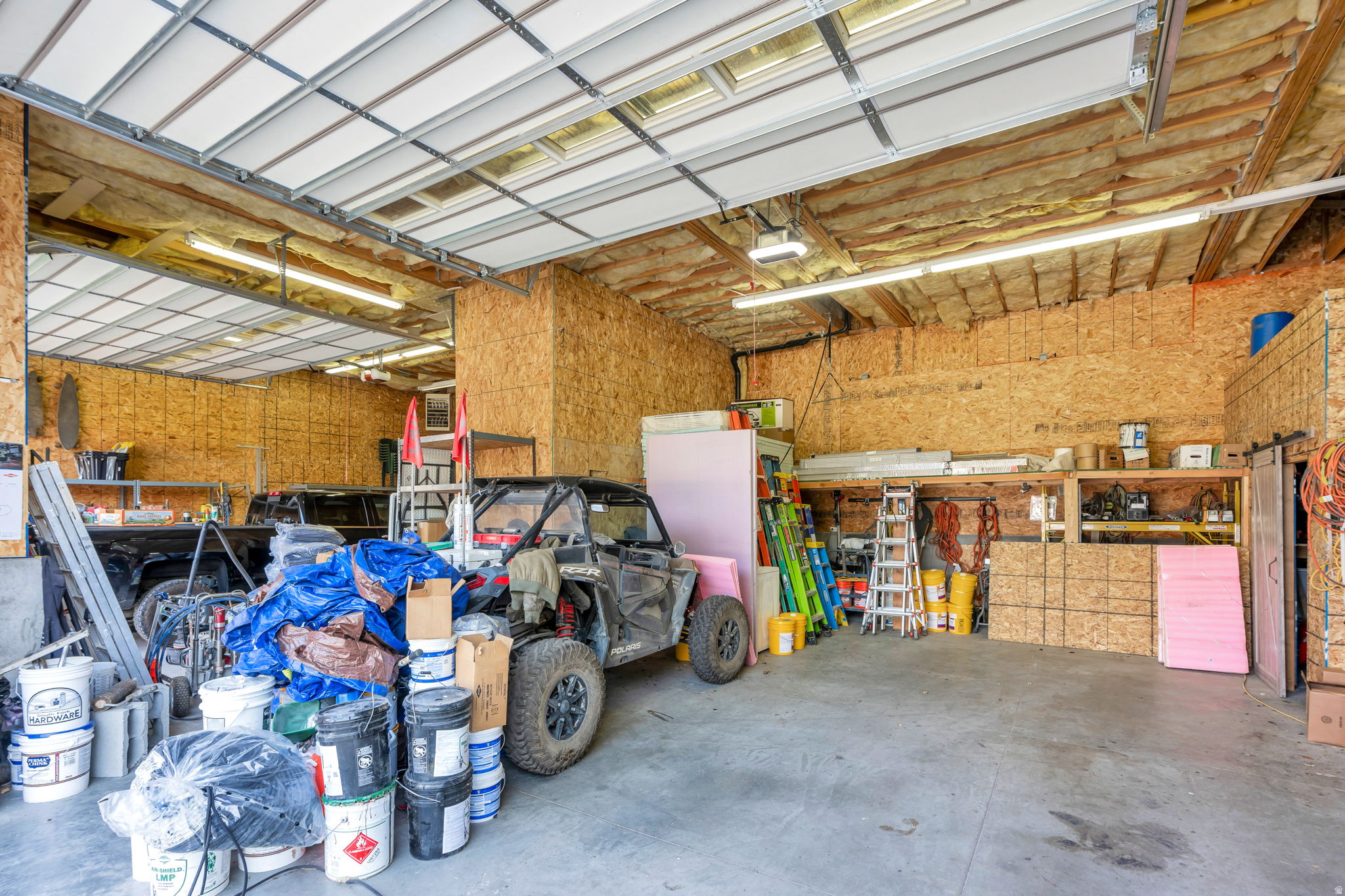 main property photo 73
