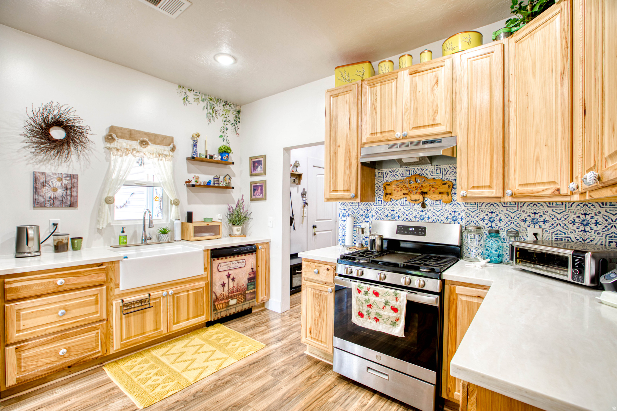 main property photo 21