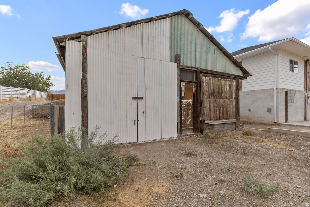 main property photo 47