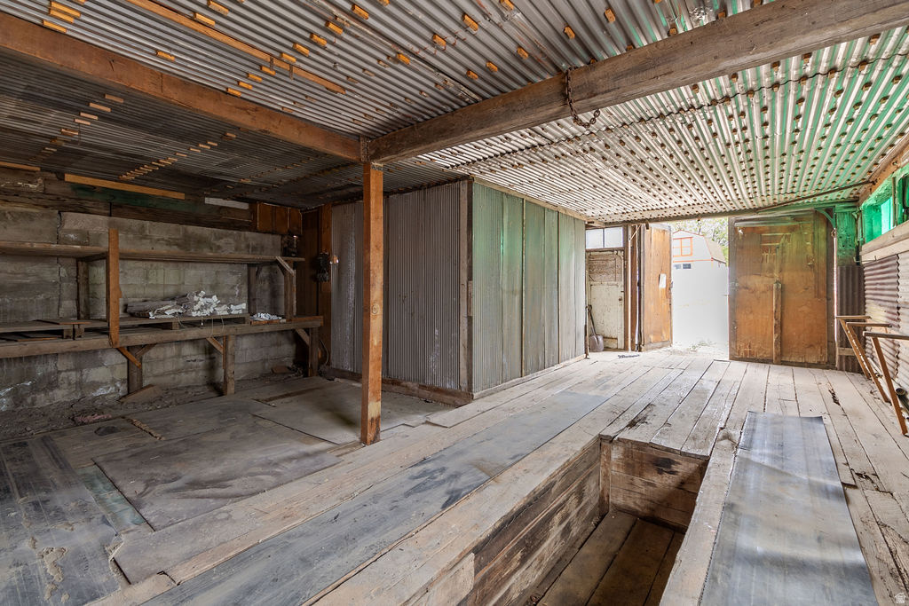 main property photo 49