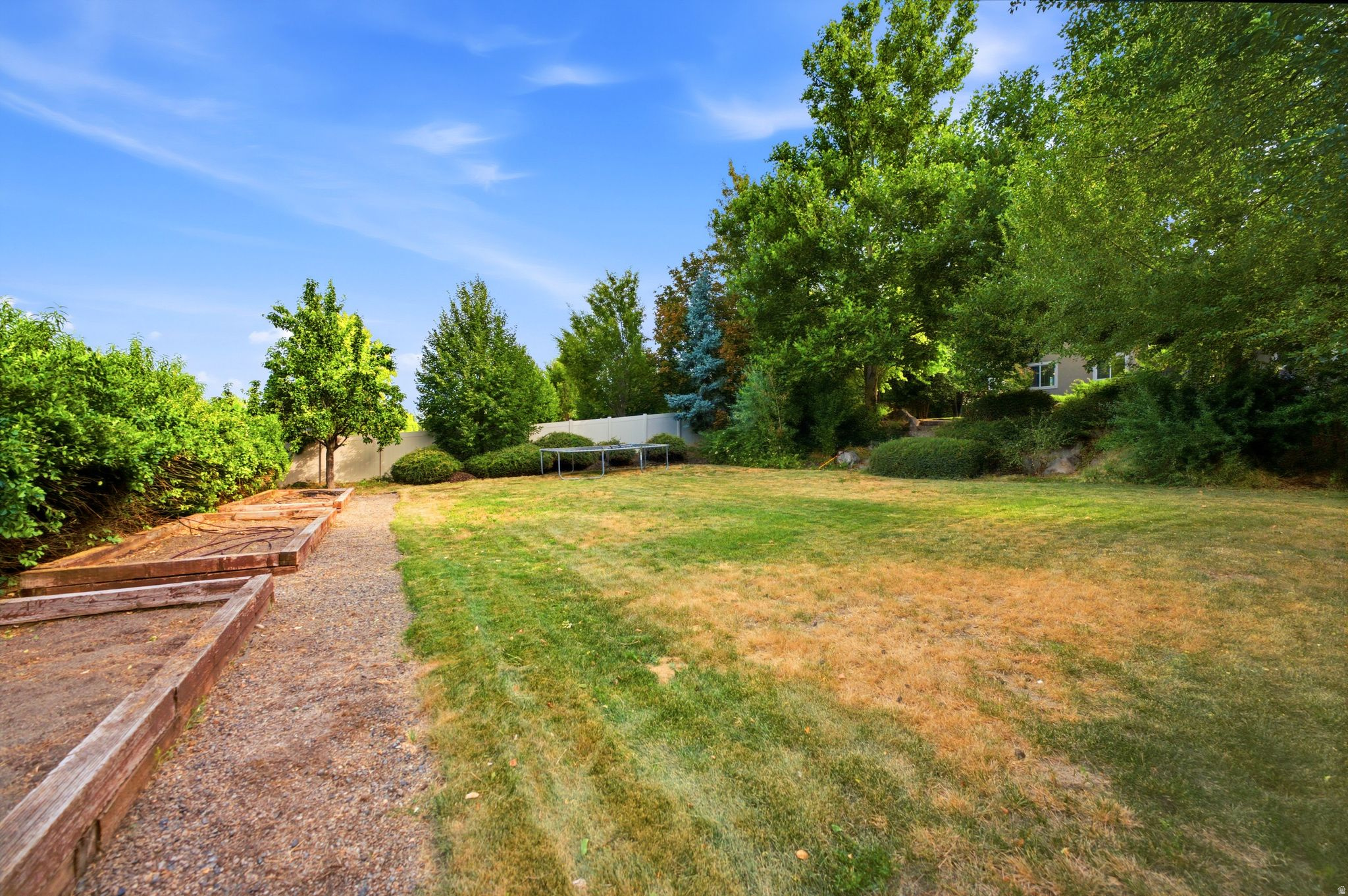 main property photo 67