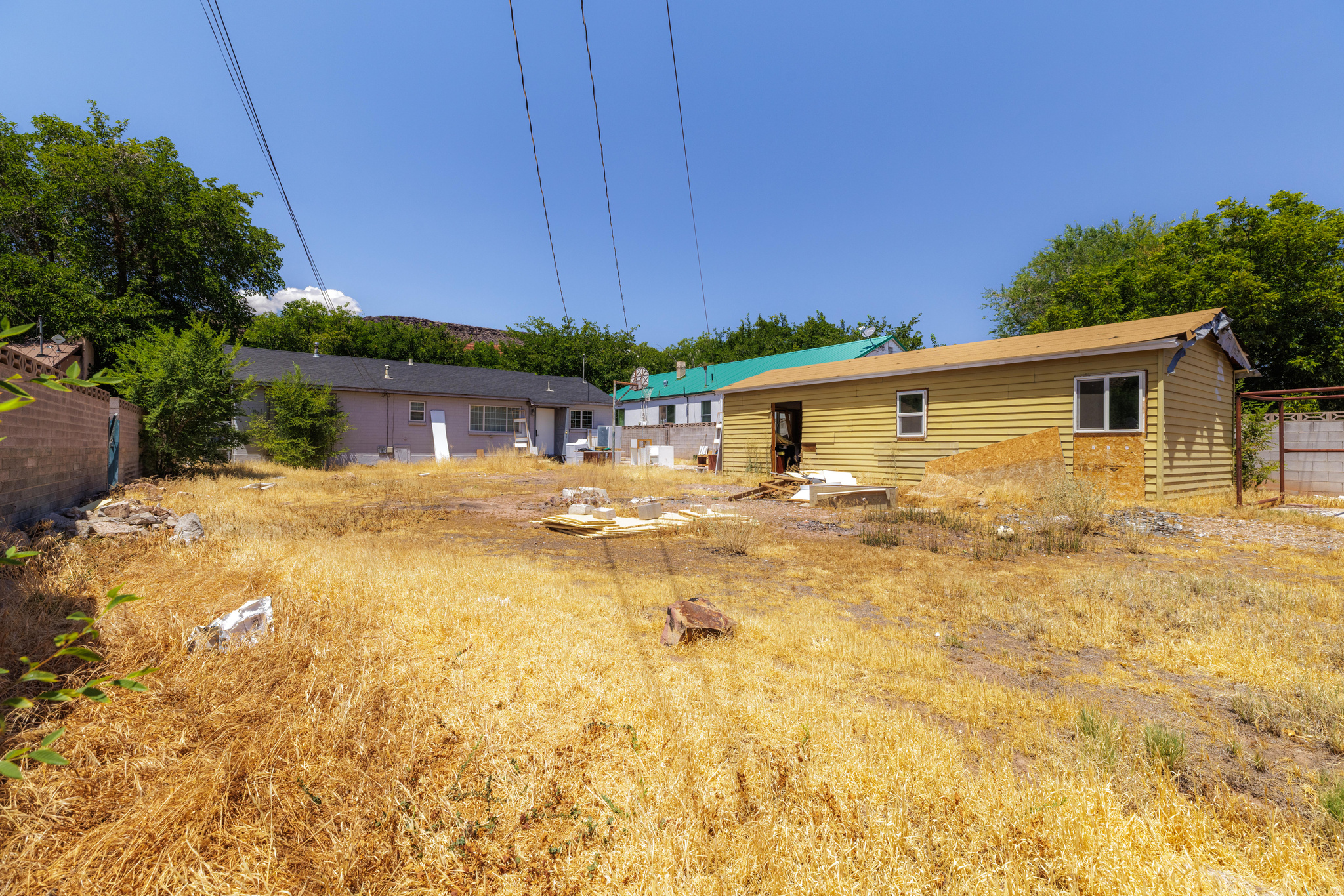 main property photo 16