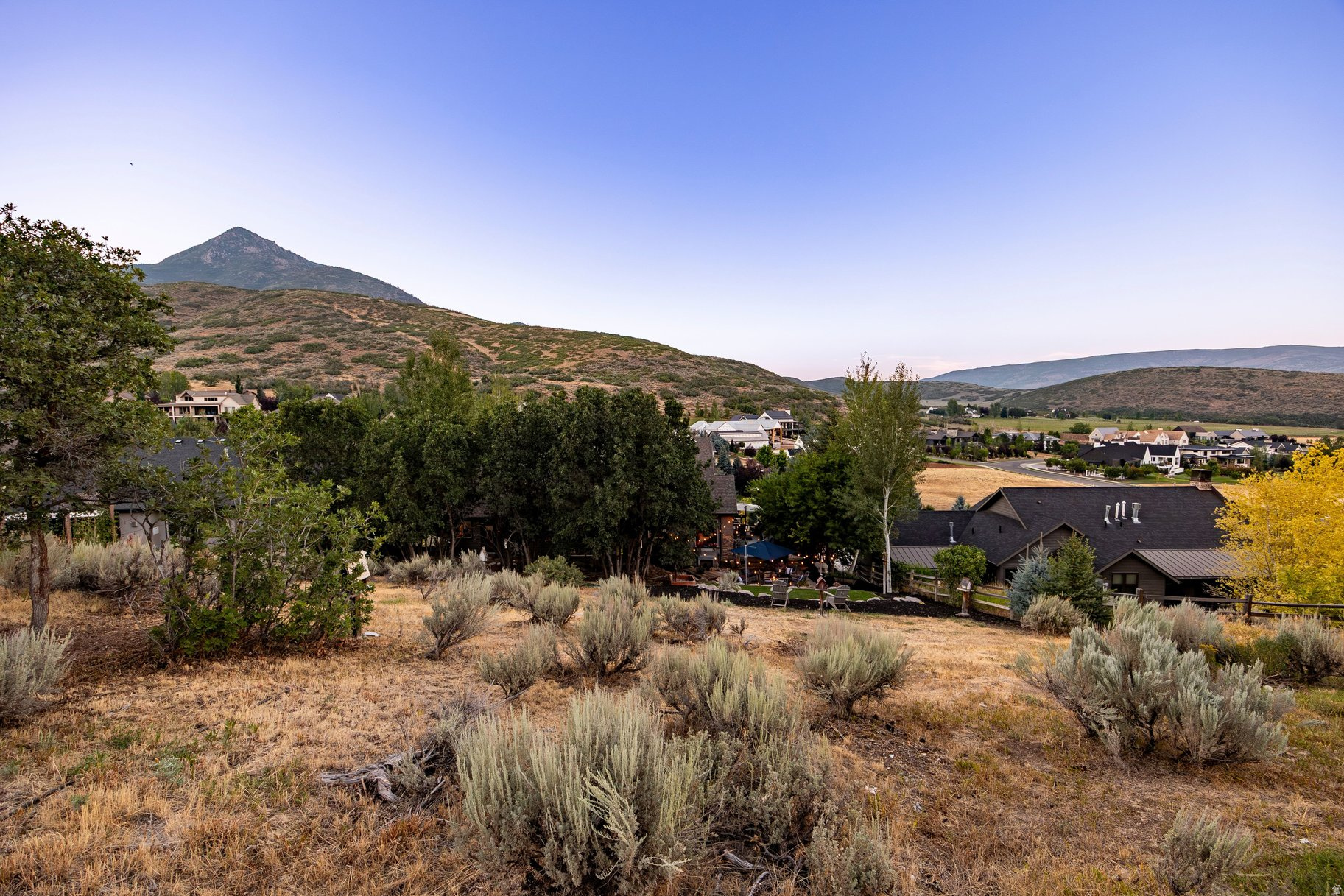 main property photo 67