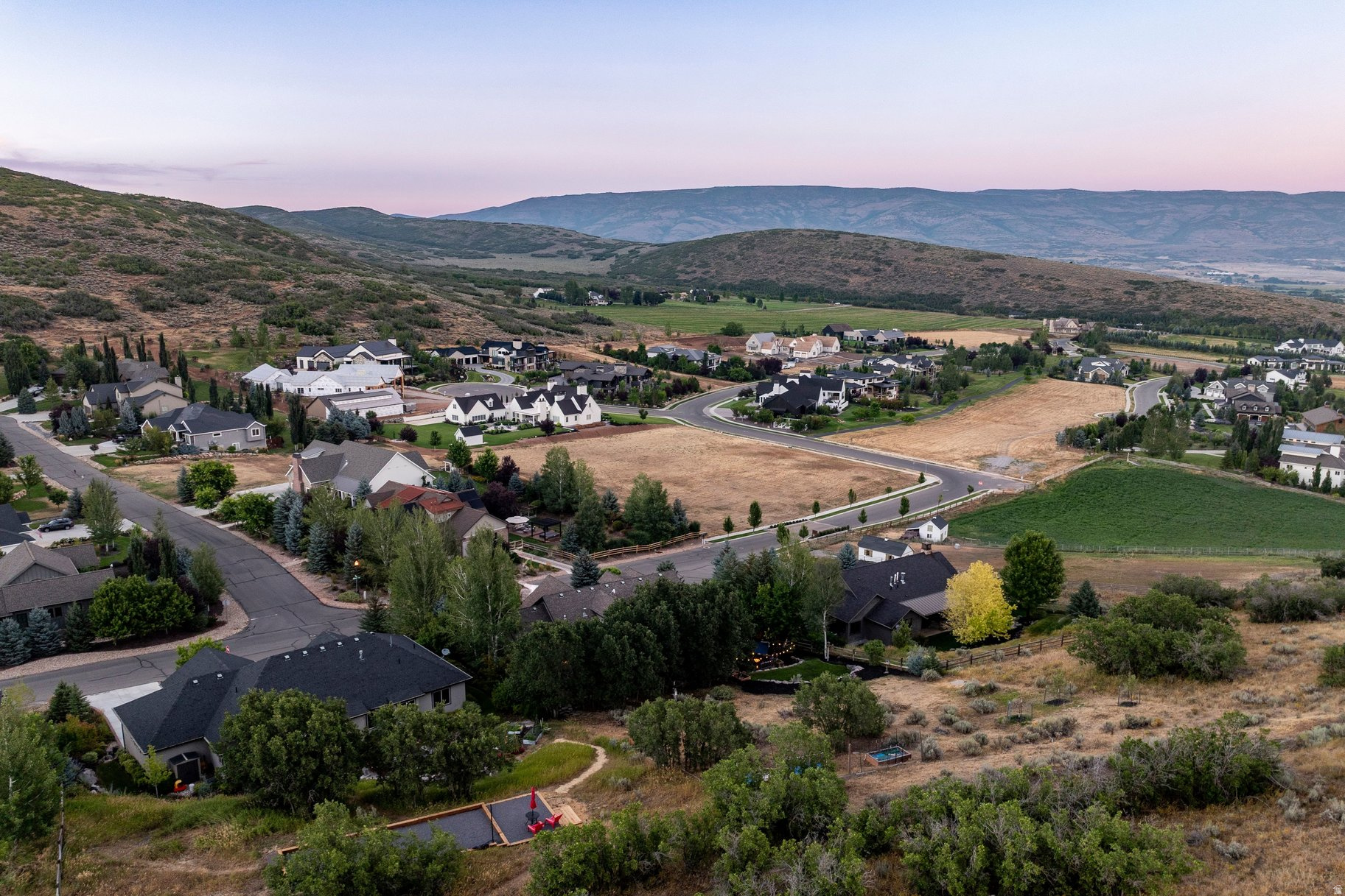 main property photo 80