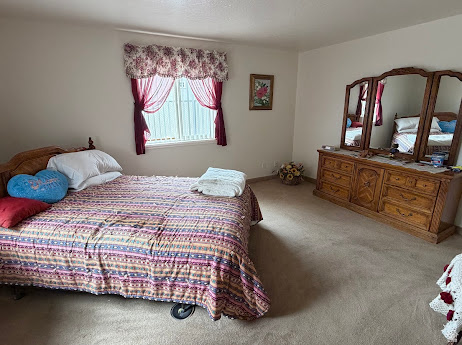 main property photo 20