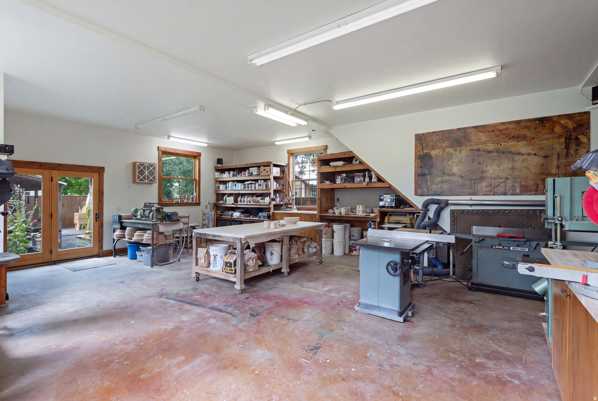 main property photo 54