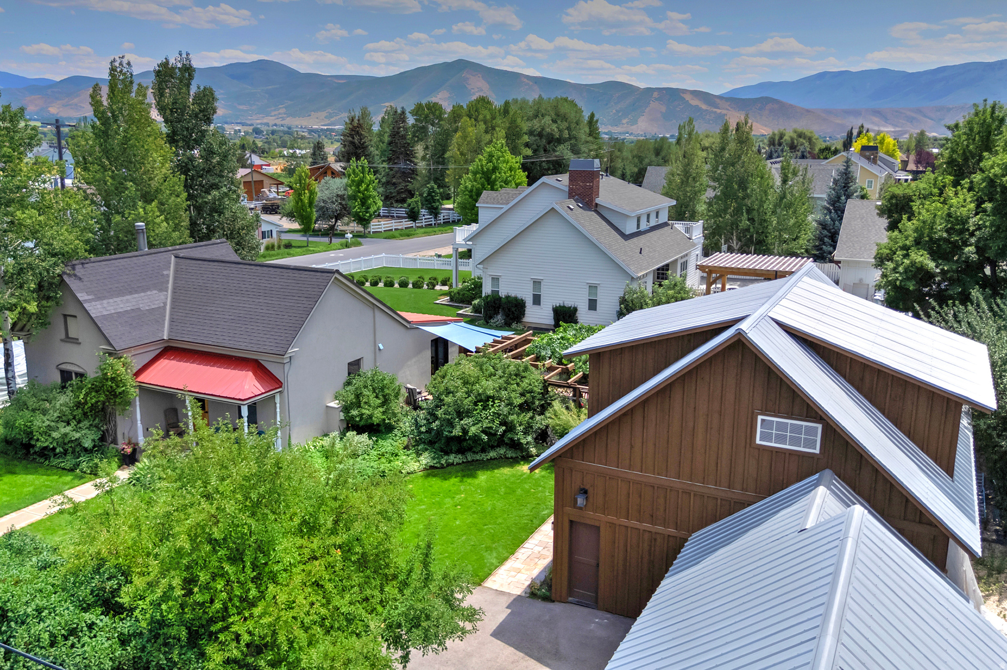 main property photo 68